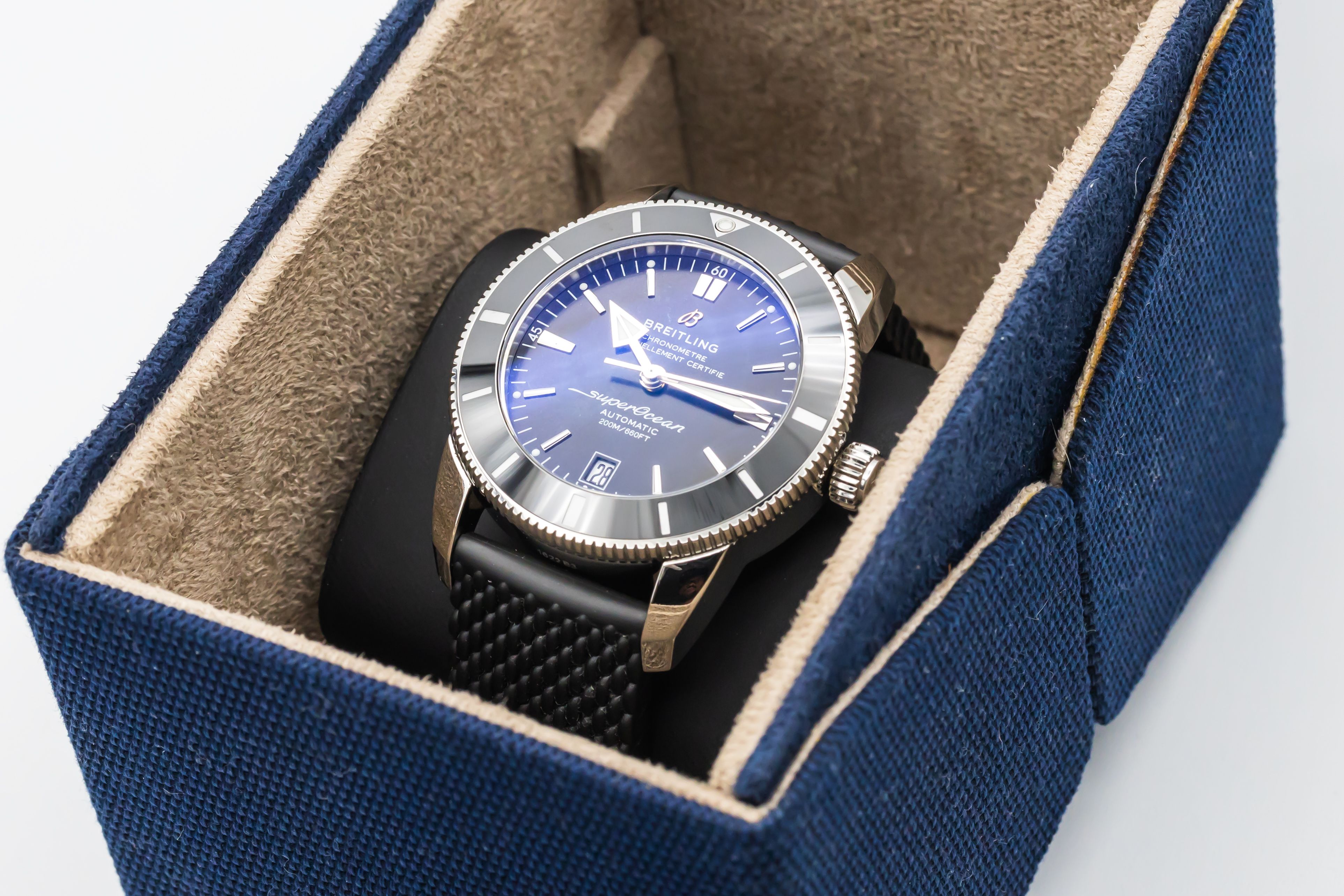 Breitling SuperOcean Heritage B20 Automatic 42 AB2010 Thumbnail 5