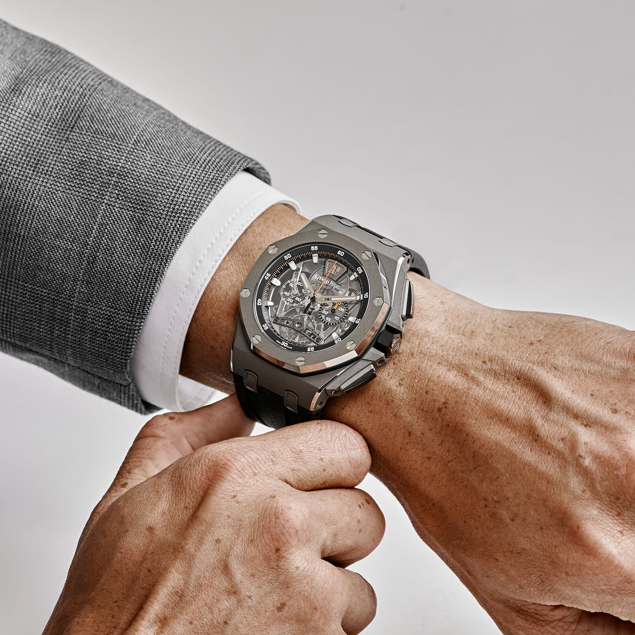 Audemars Piguet Royal Oak Offshore 26407TI.GG.A002CA.01 Thumbnail 2