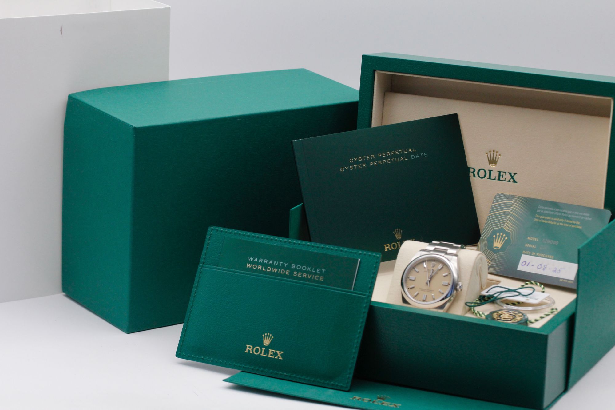 Rolex Oyster Perpetual 126000 Thumbnail 5