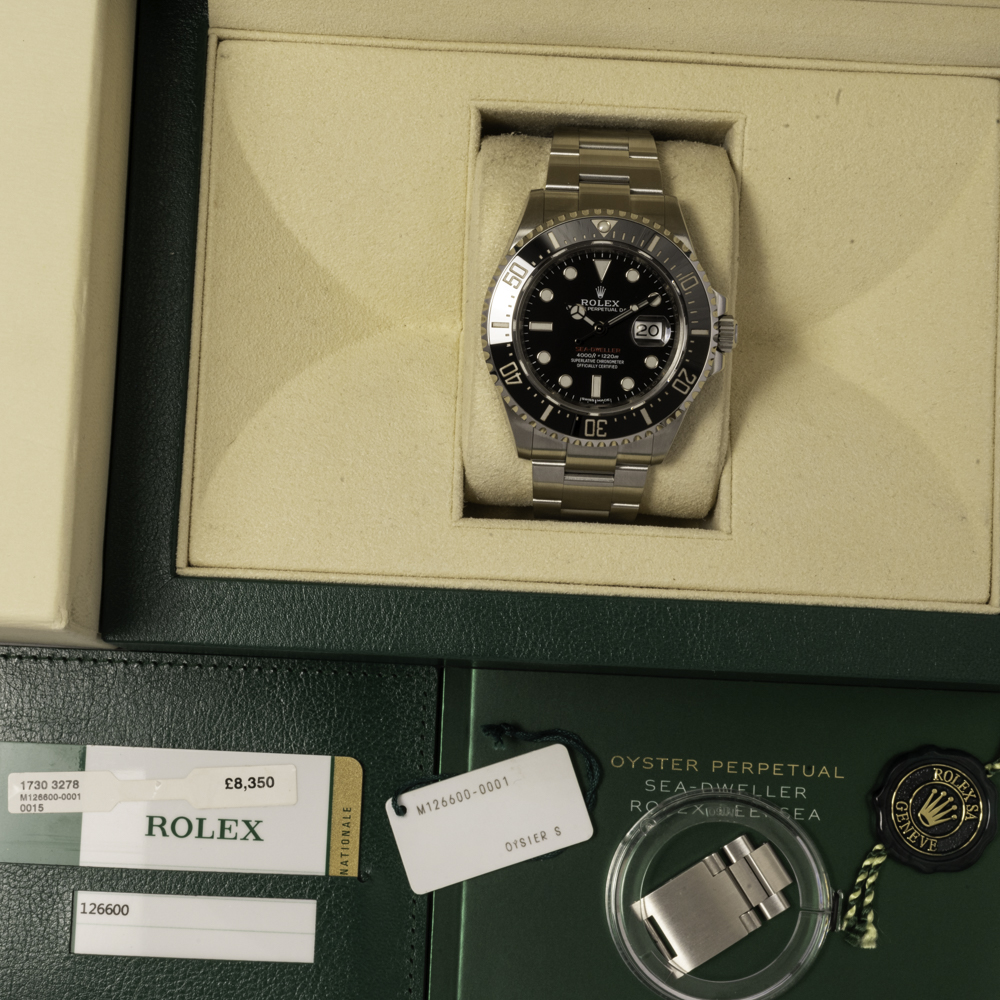Rolex Sea-Dweller 126600 Thumbnail 5
