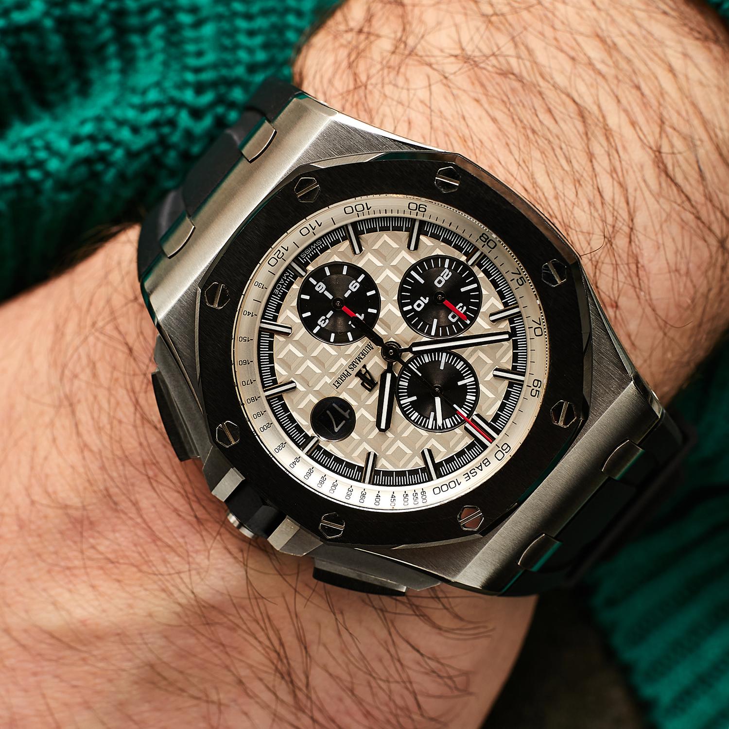 Audemars Piguet Royal Oak Offshore 26400SO.OO.A002CA.01 Thumbnail 5