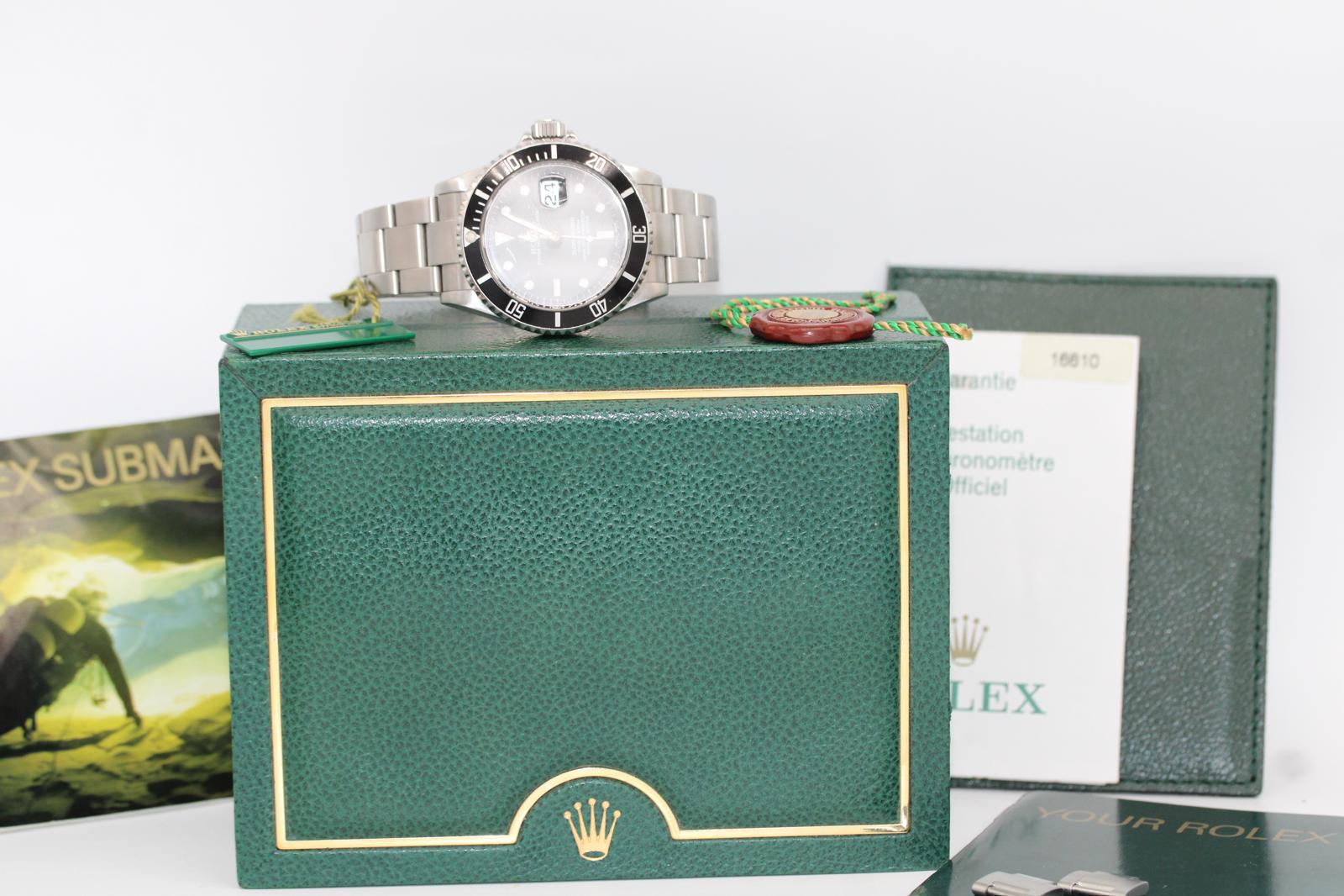 Rolex Submariner 16610 Thumbnail 6