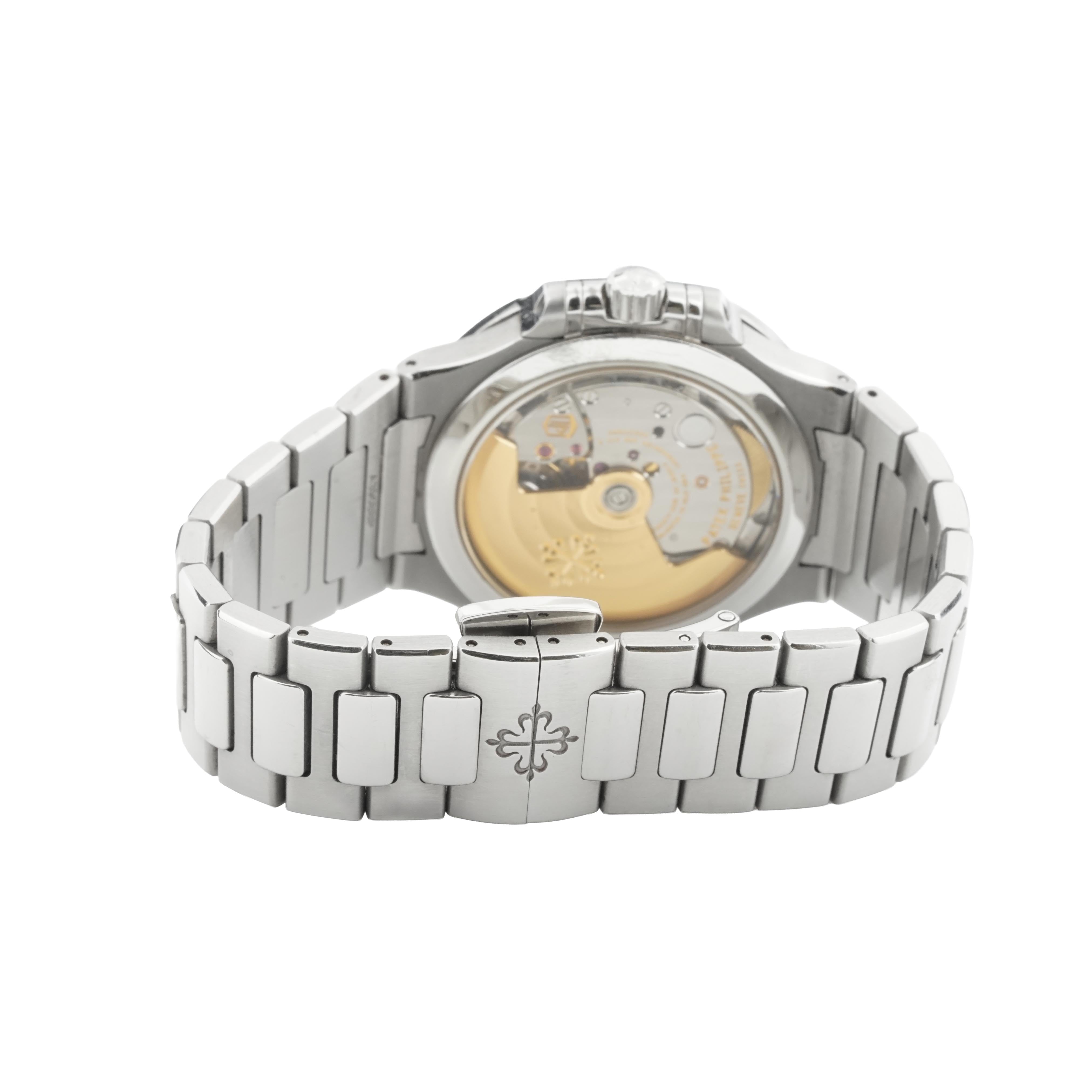 Patek Philippe Nautilus 7118/1A-001 Thumbnail 4