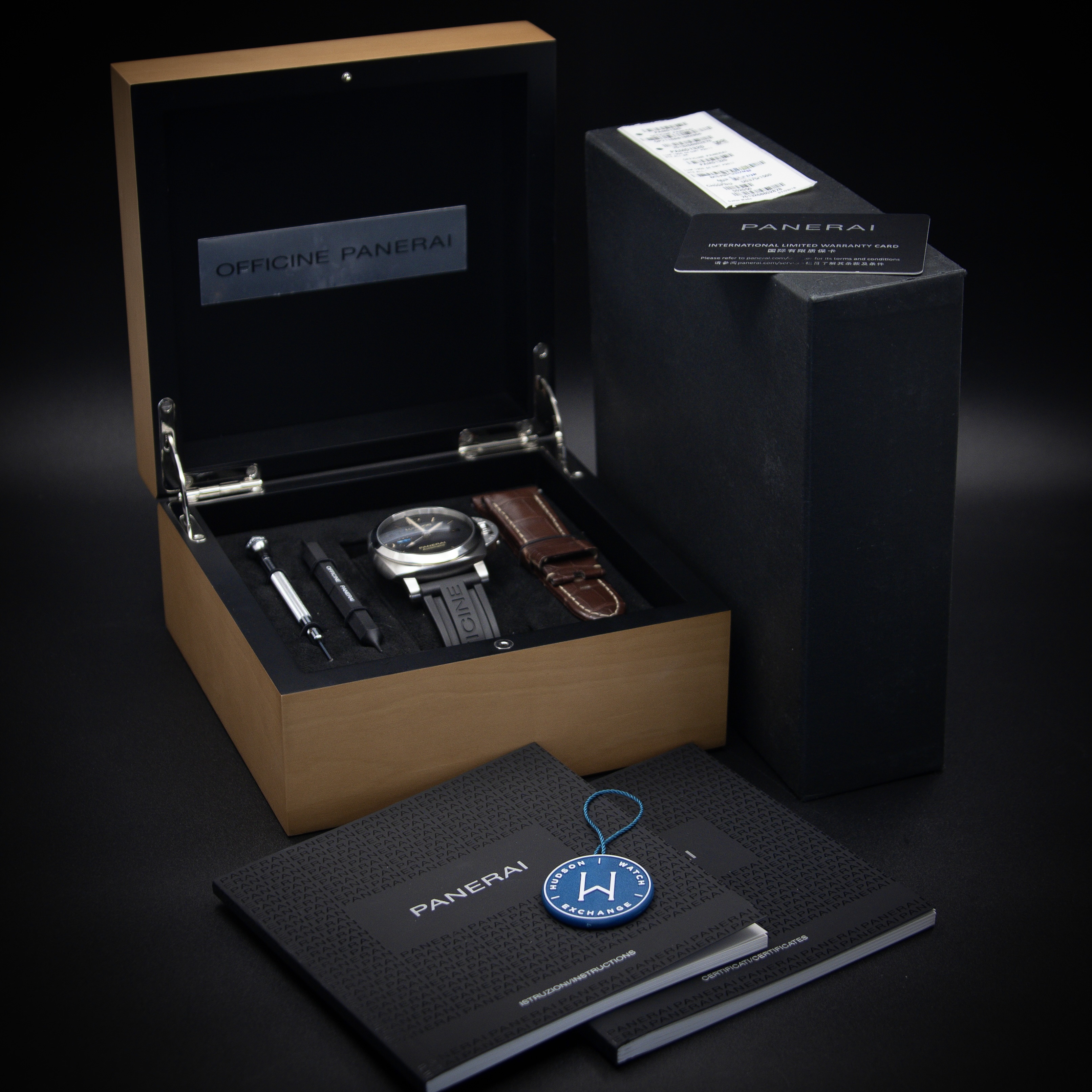 Panerai Luminor 1950 PAM01320 Thumbnail 6