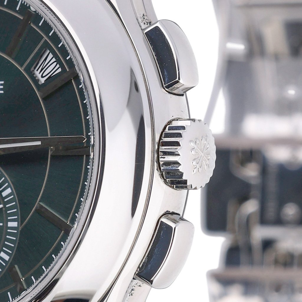 Patek Philippe Complications 5905/1A-001 Thumbnail 5