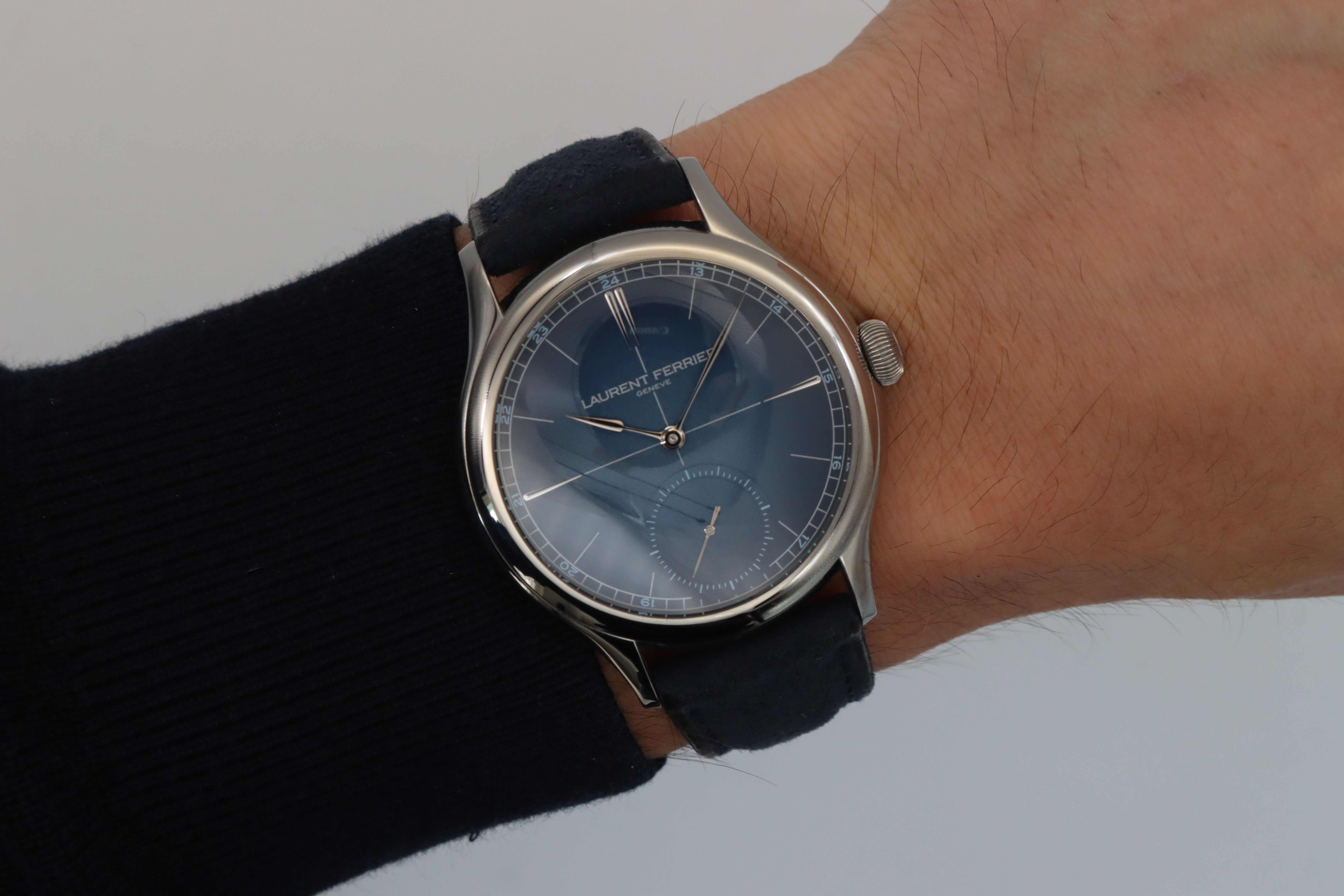 Laurent Ferrier Classic LCF036.TI.CG Thumbnail 5