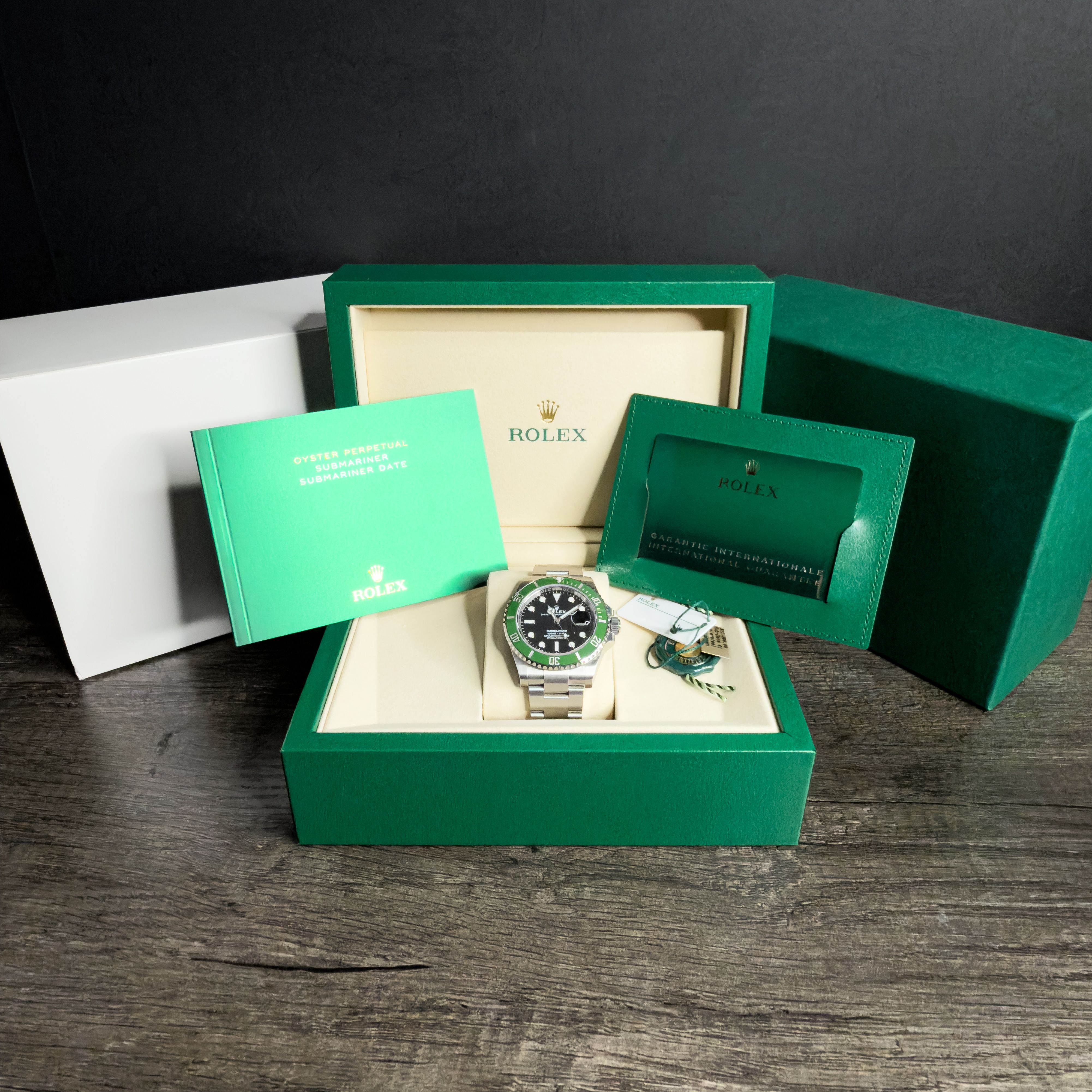 Rolex Submariner Starbucks Thumbnail 5