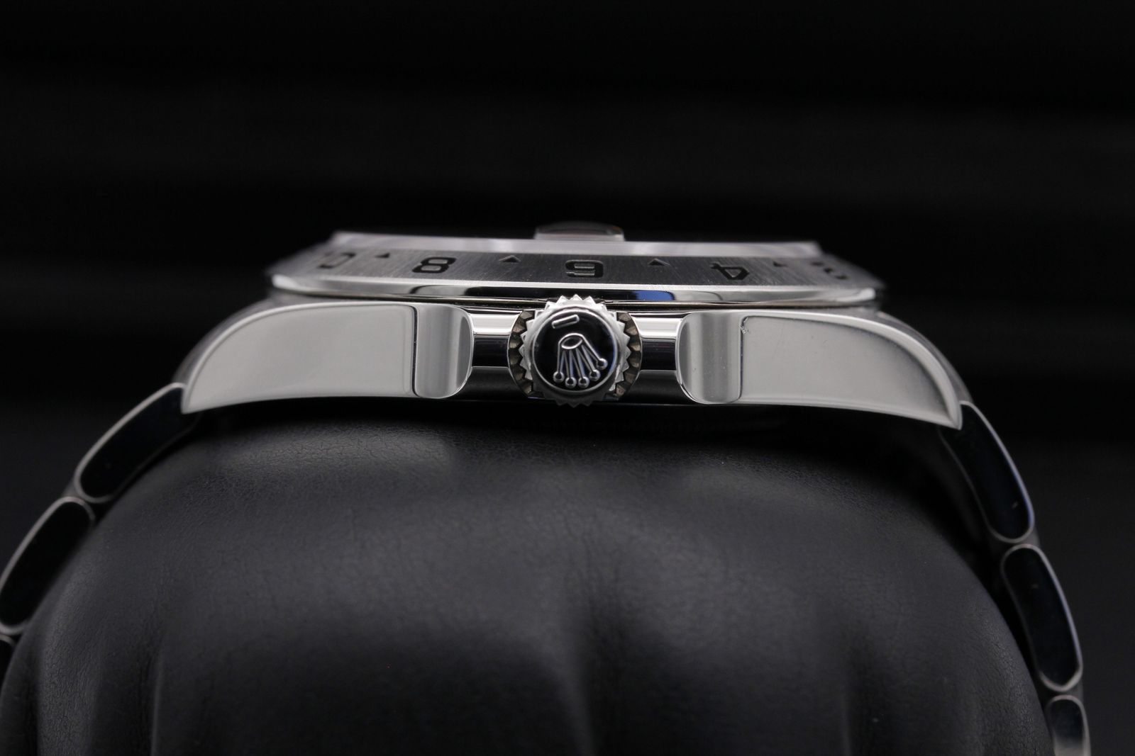 Rolex Explorer II 226570 Thumbnail 3