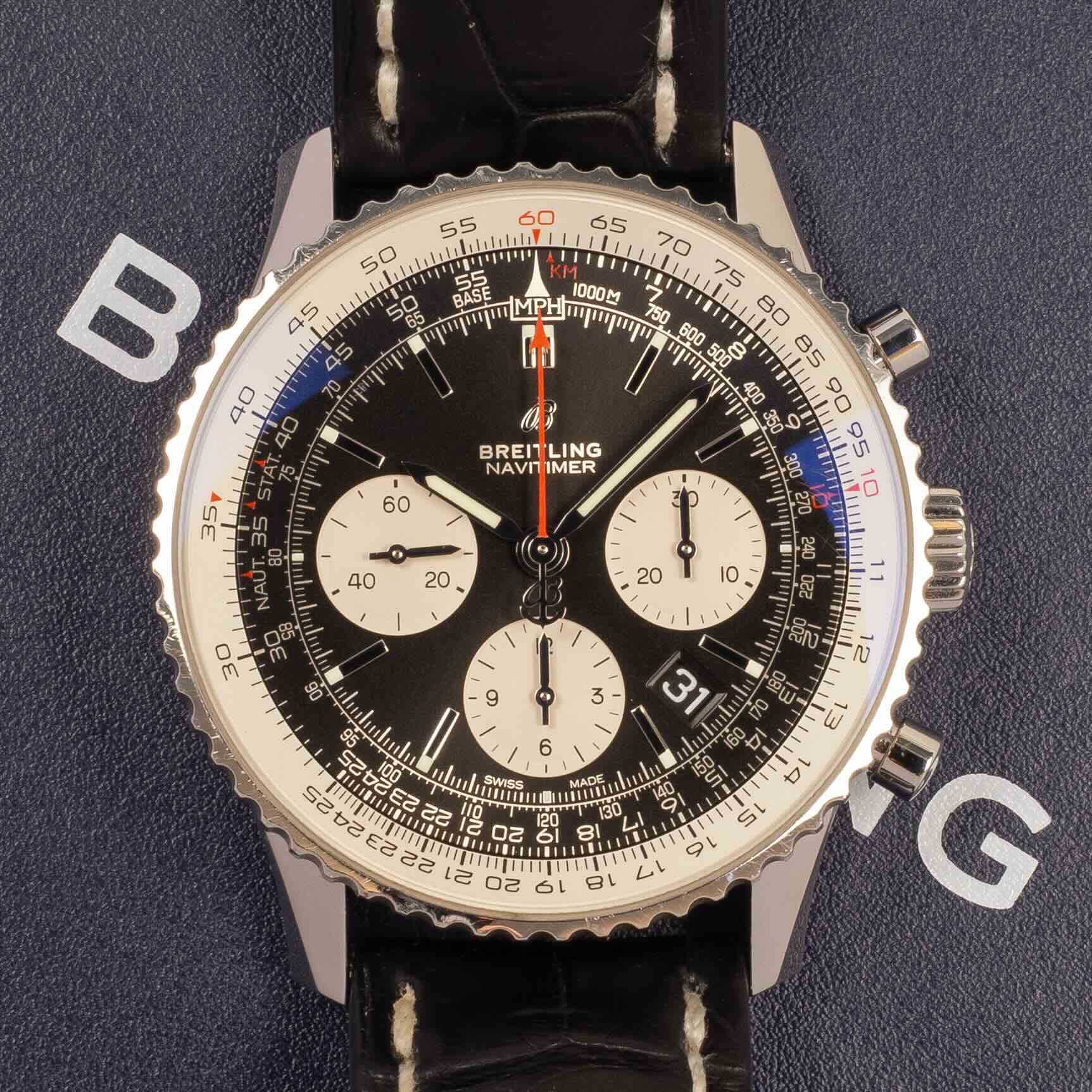 Breitling Navitimer B01 Chronograph 43 AB0121 Thumbnail 3