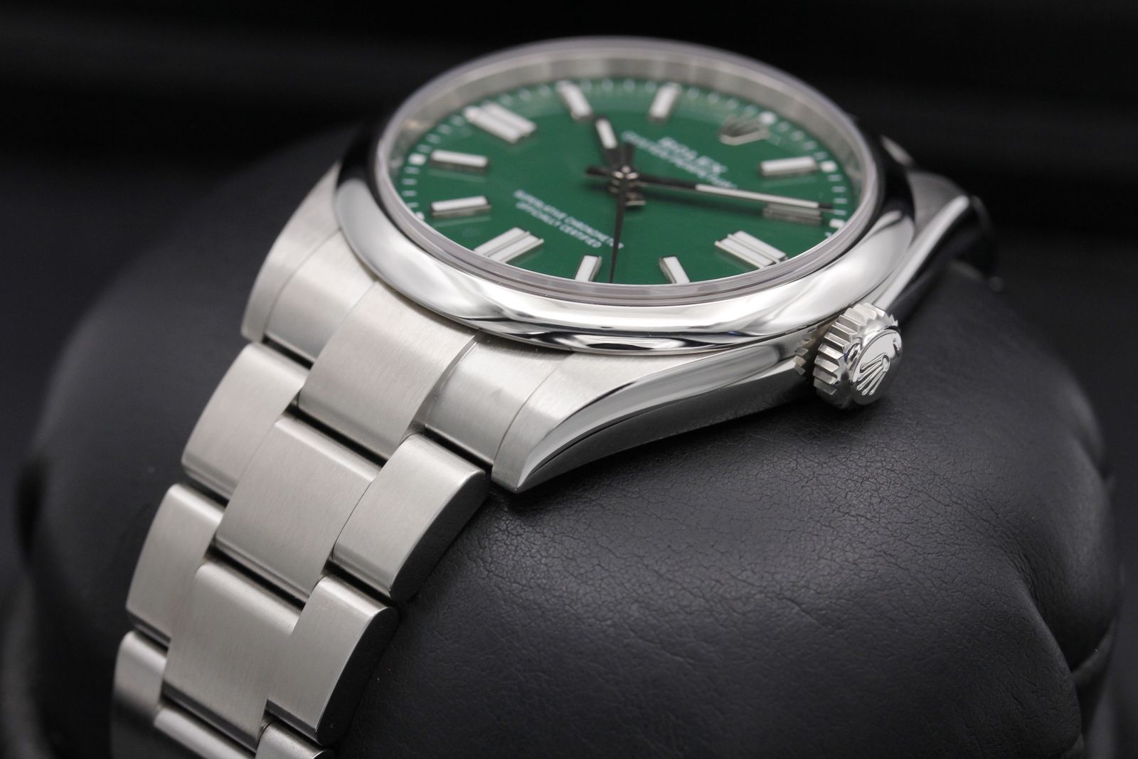 Rolex Oyster Perpetual 41 134300 Thumbnail 2
