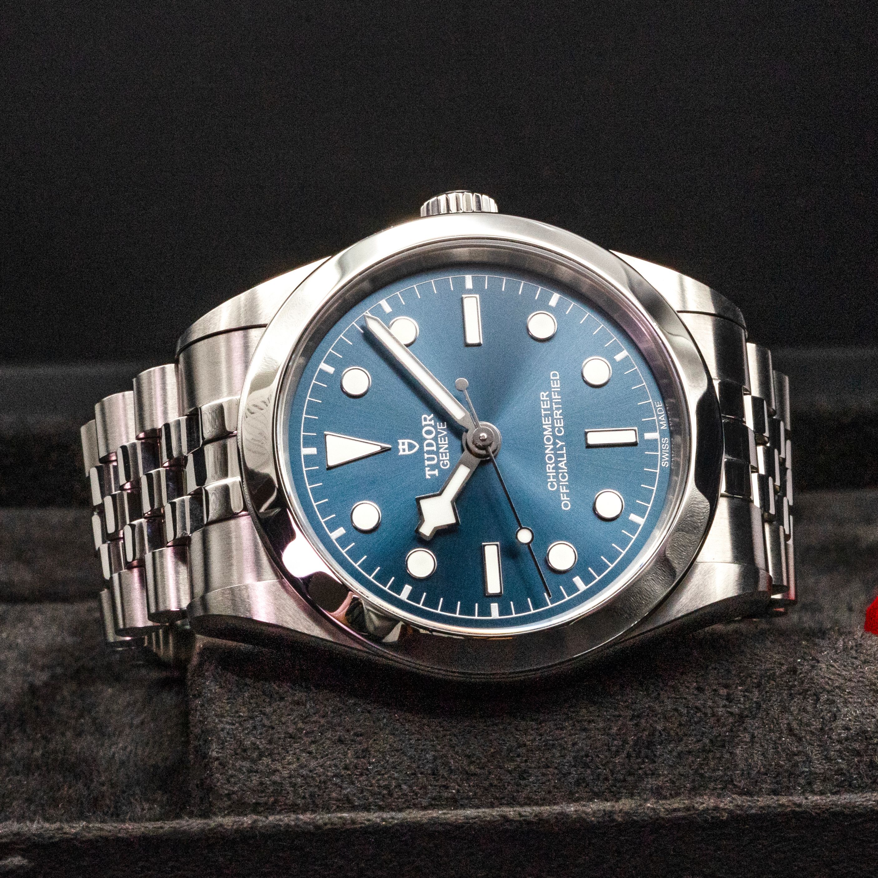 Tudor Black Bay 39 M79660-0002 Thumbnail 2
