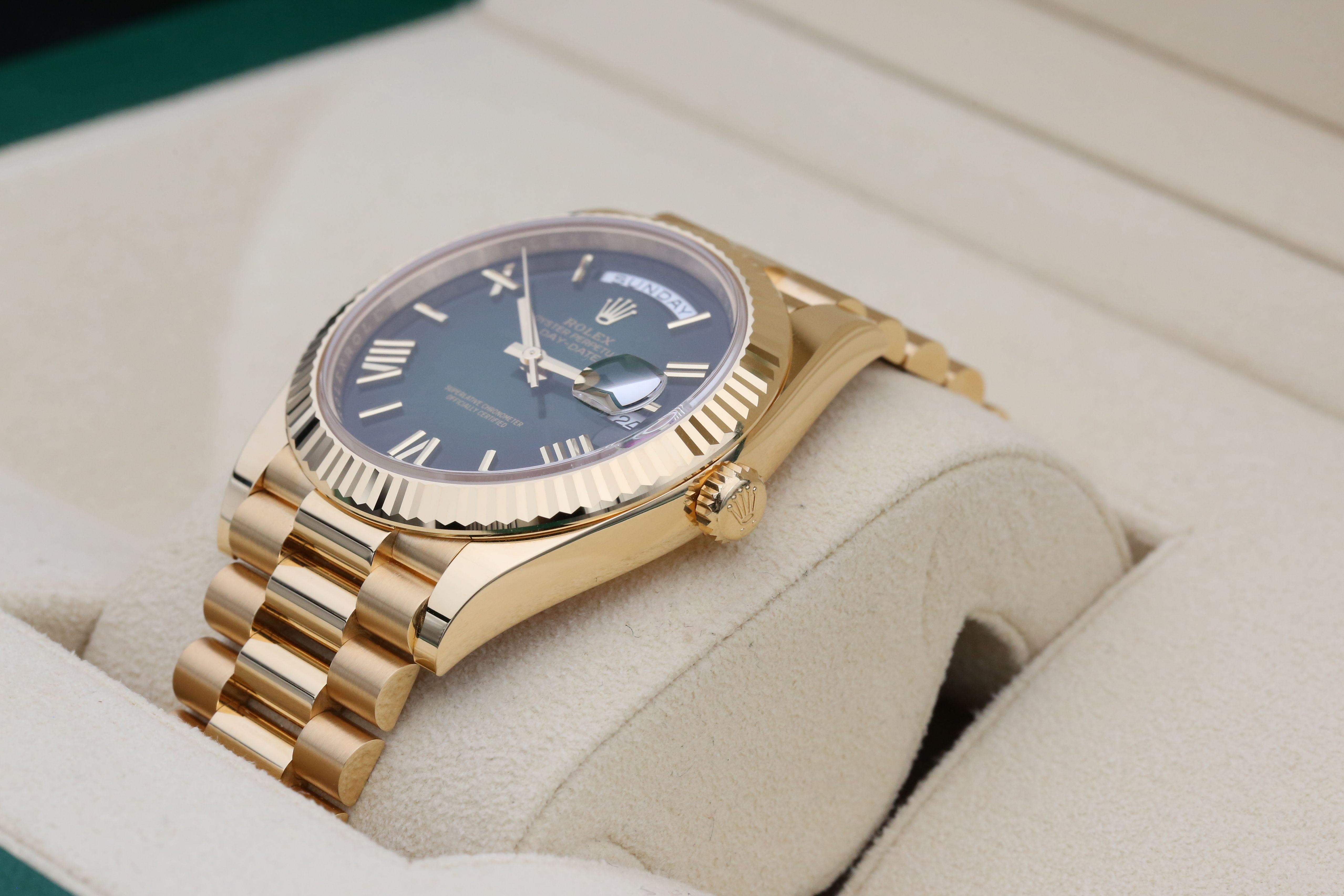 Rolex Day-Date 40 228238 Thumbnail 6