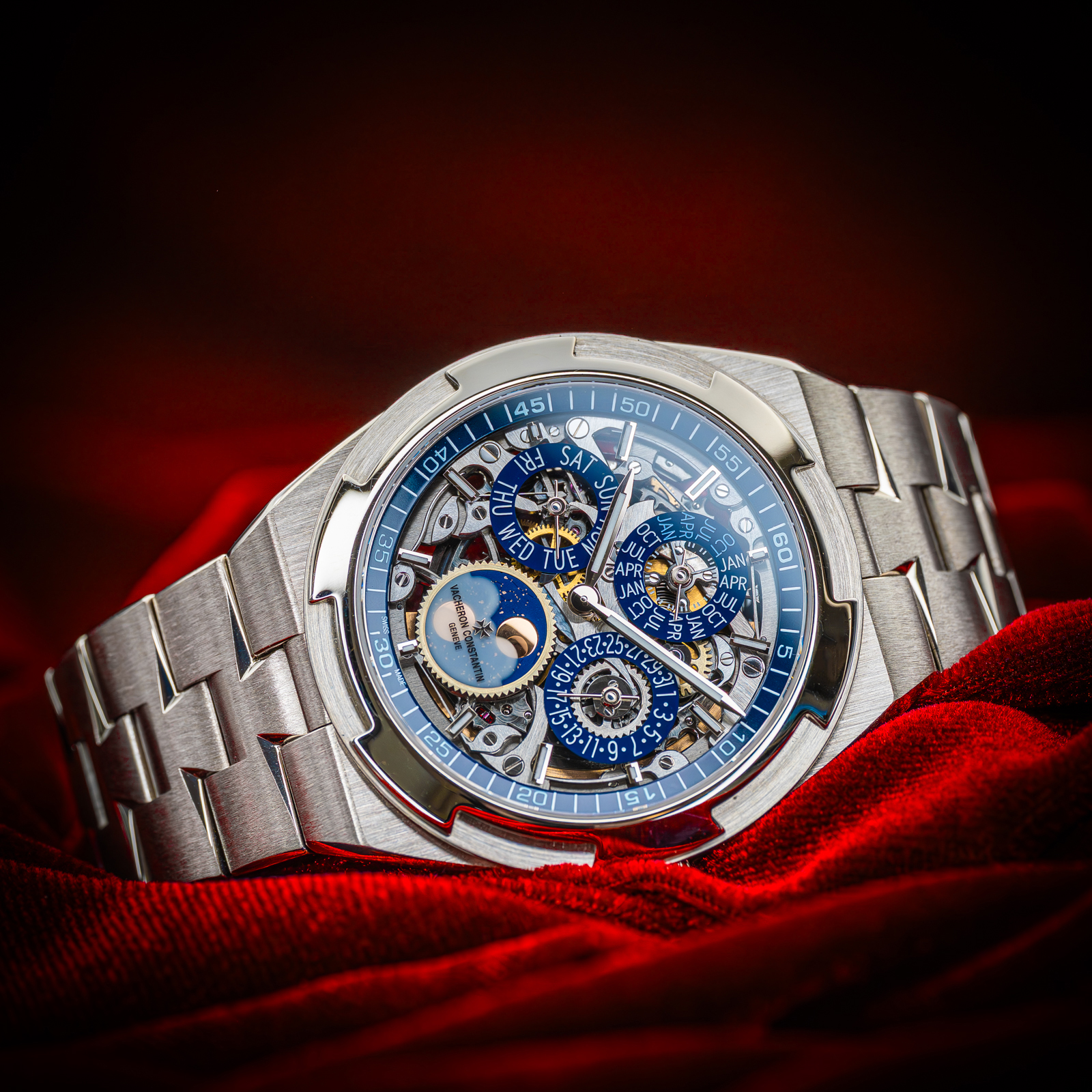 Vacheron Constantin Overseas 4300V/120G-B946 Thumbnail 6