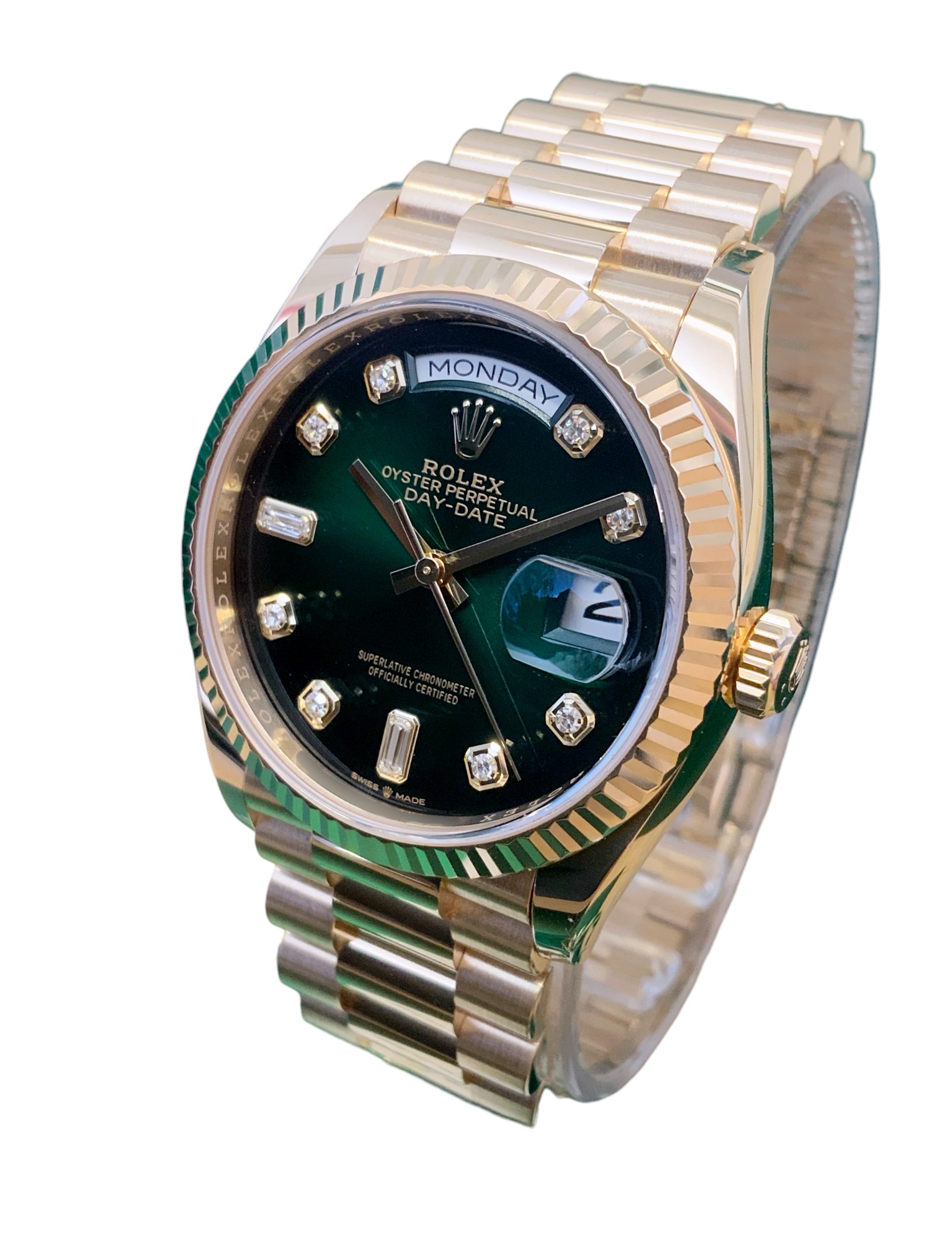 Rolex Day-Date 36 128238 Thumbnail 2