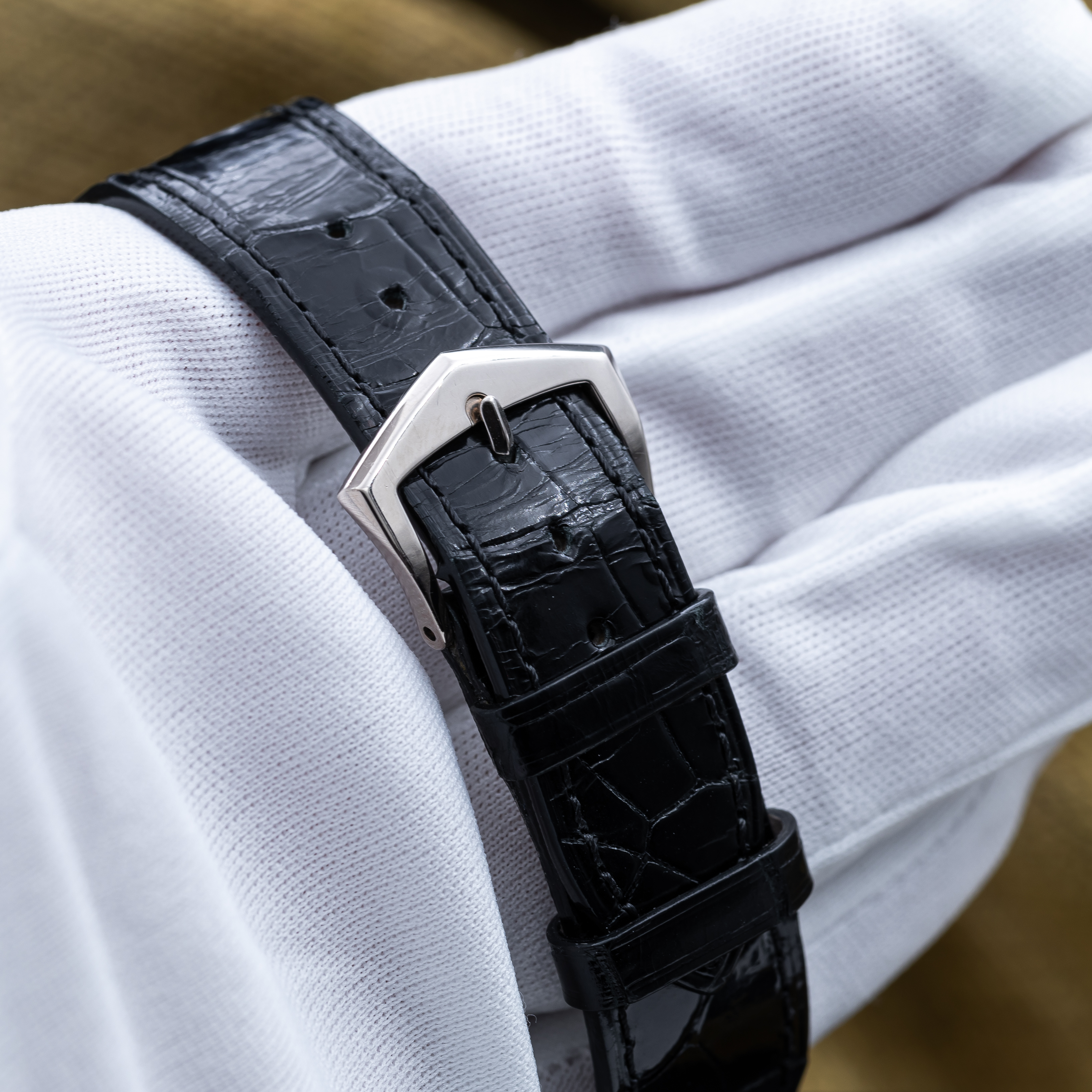 Patek Philippe Complications 5205G-010 Thumbnail 3