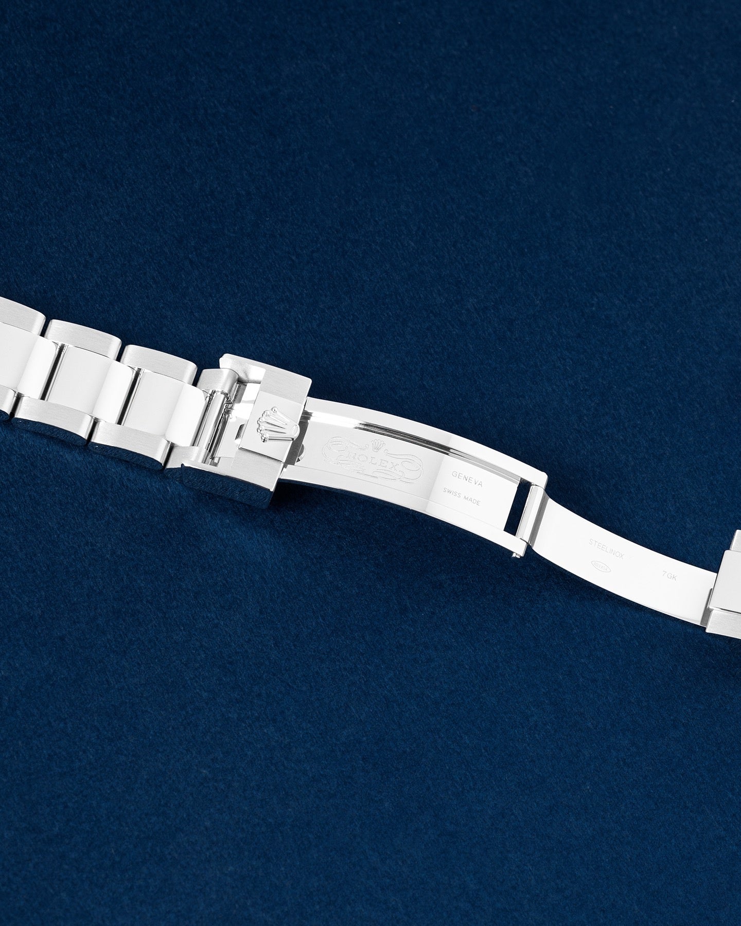 Rolex GMT Master II 126710 GRNR Thumbnail 4