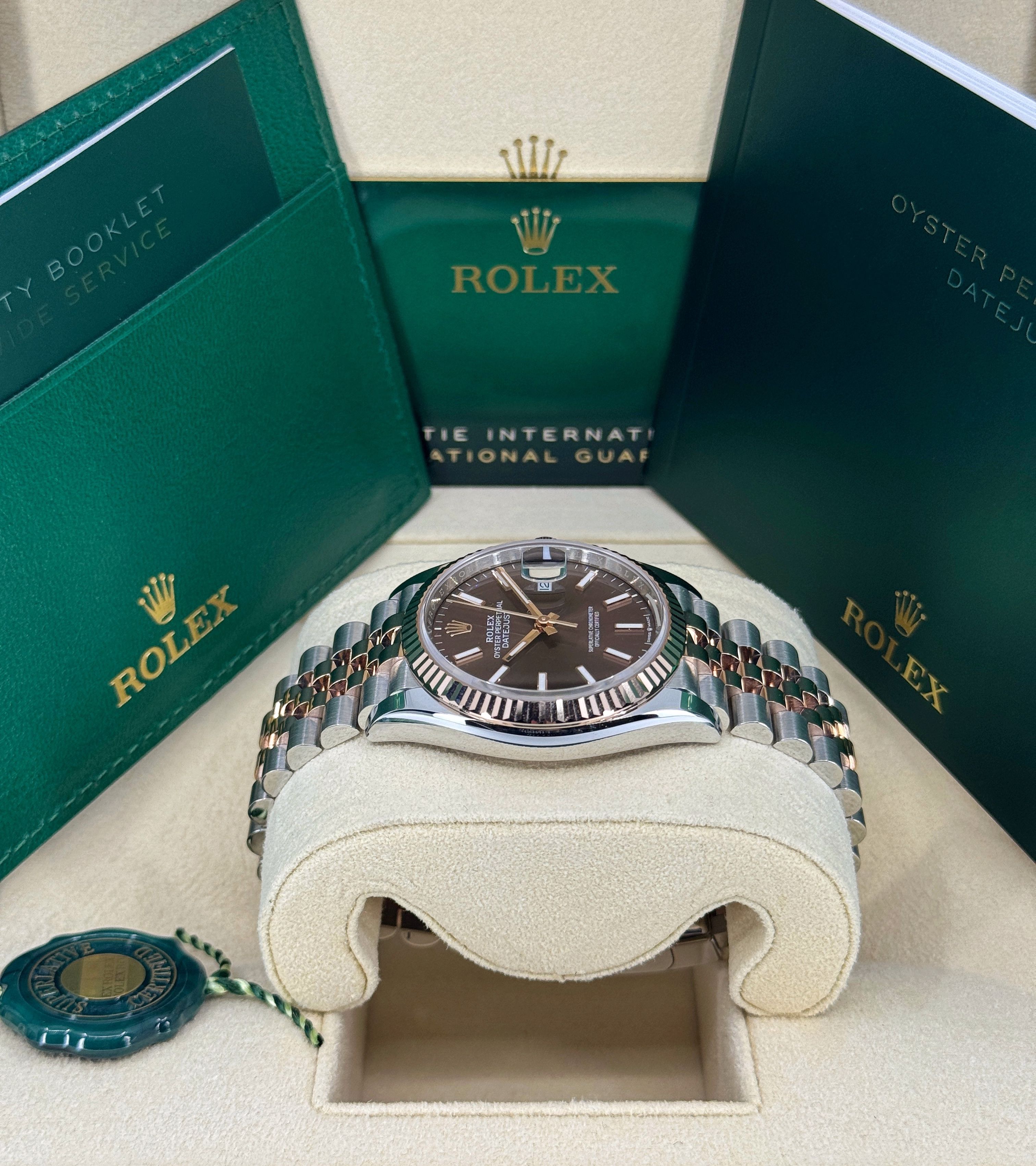 Rolex Datejust 126231 Thumbnail 2