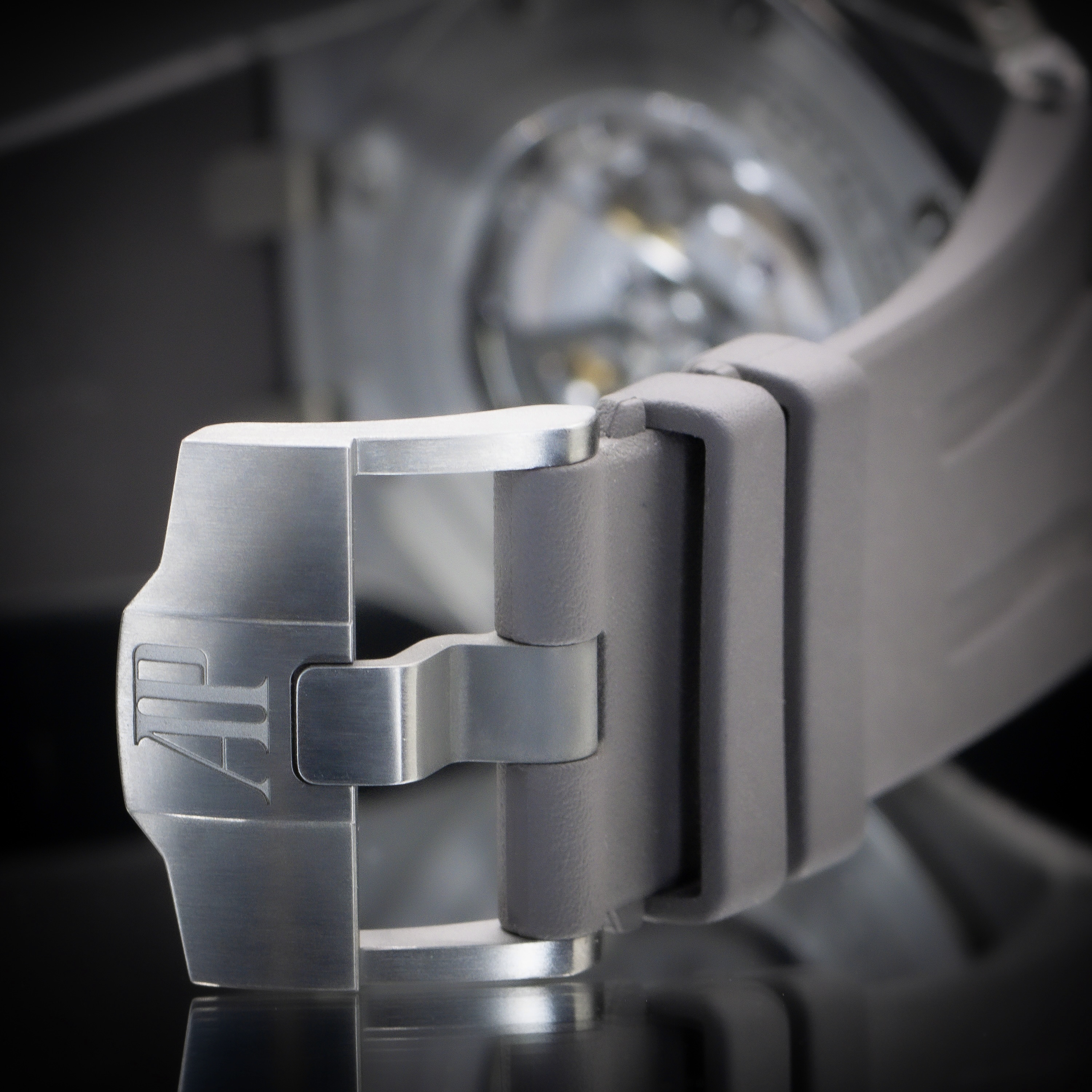 Audemars Piguet Royal Oak Offshore 26400IO.OO.A004CA.01 Thumbnail 6