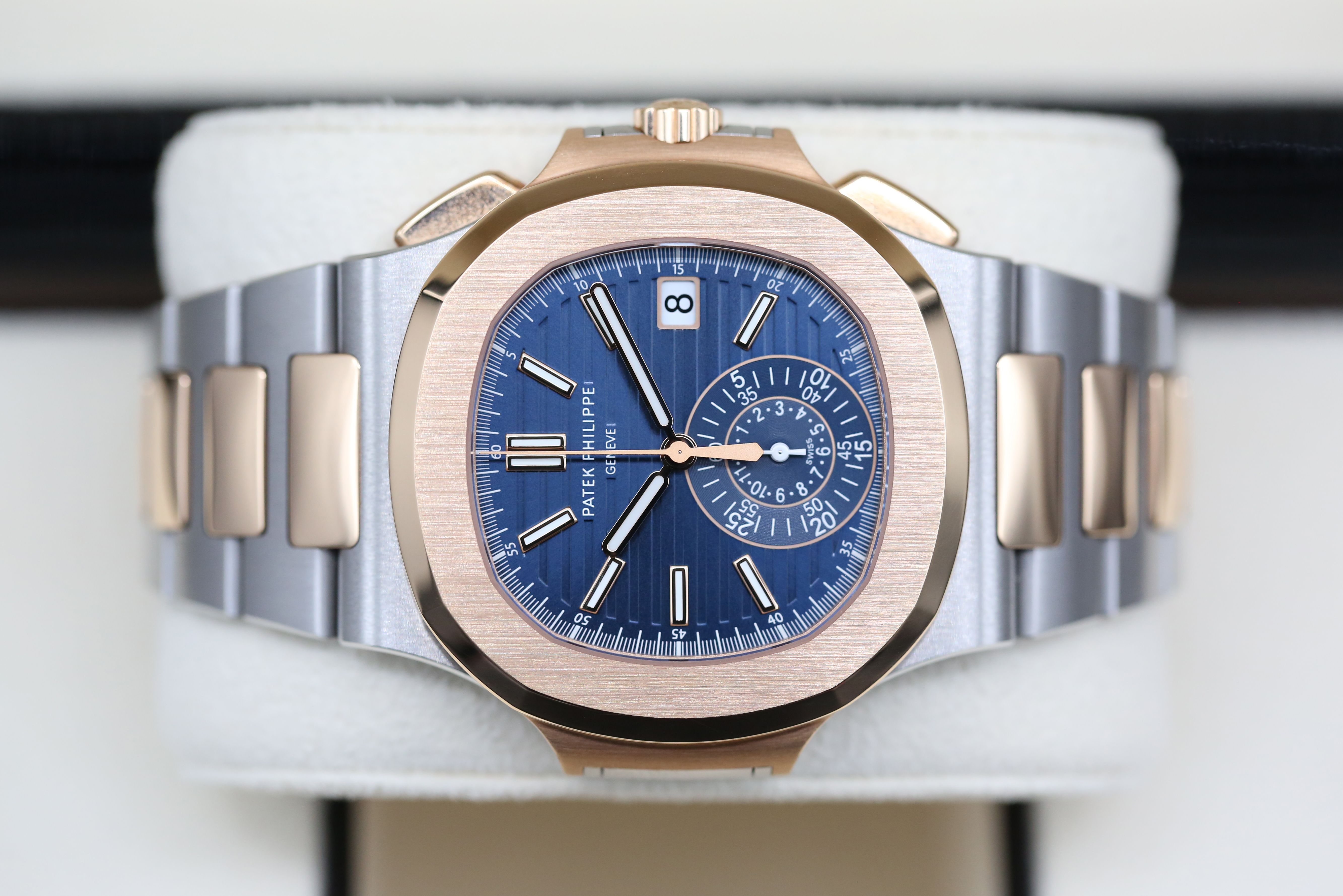 Patek Philippe Nautilus 5980/1AR-001 Thumbnail 5