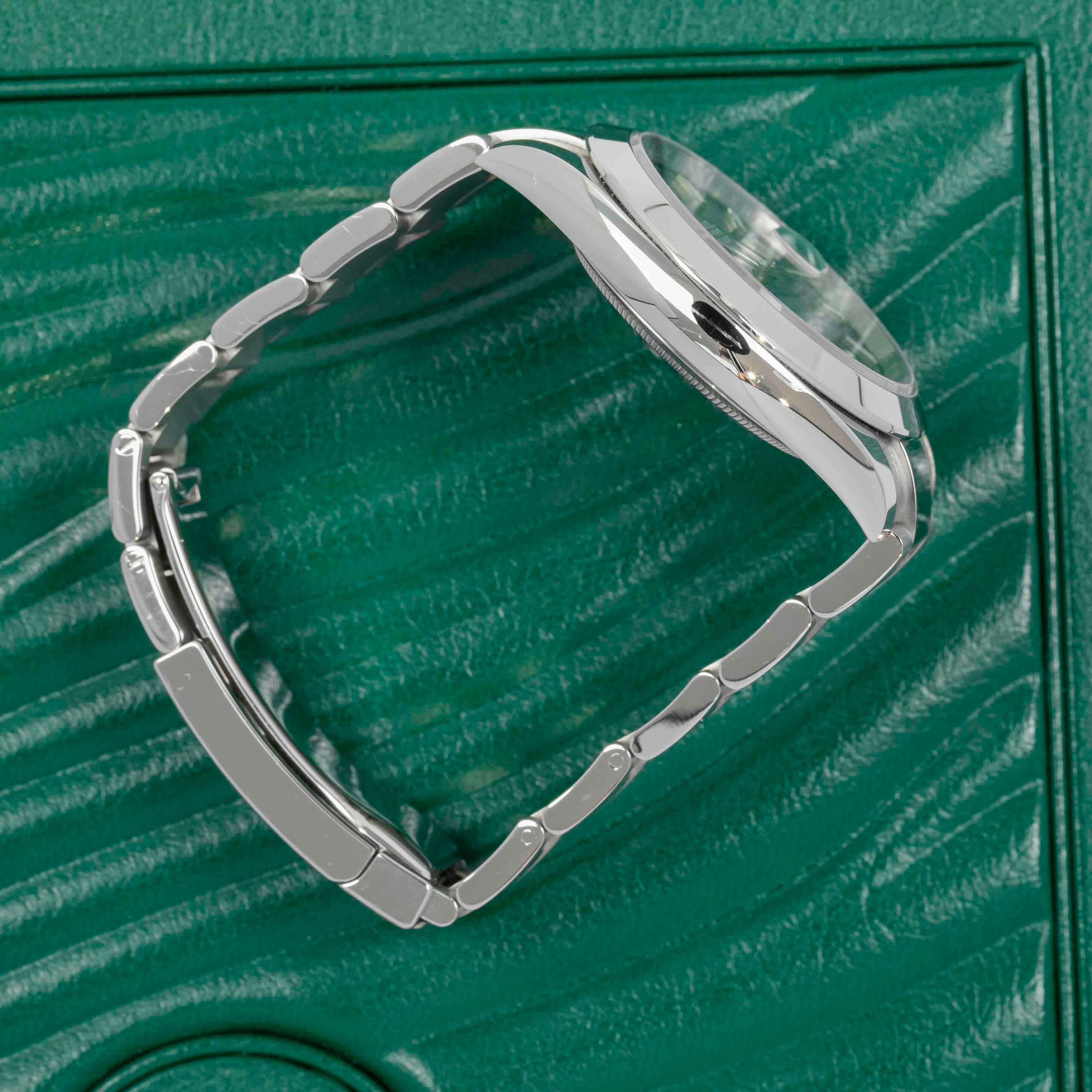 Rolex Datejust 41 126300 Thumbnail 4
