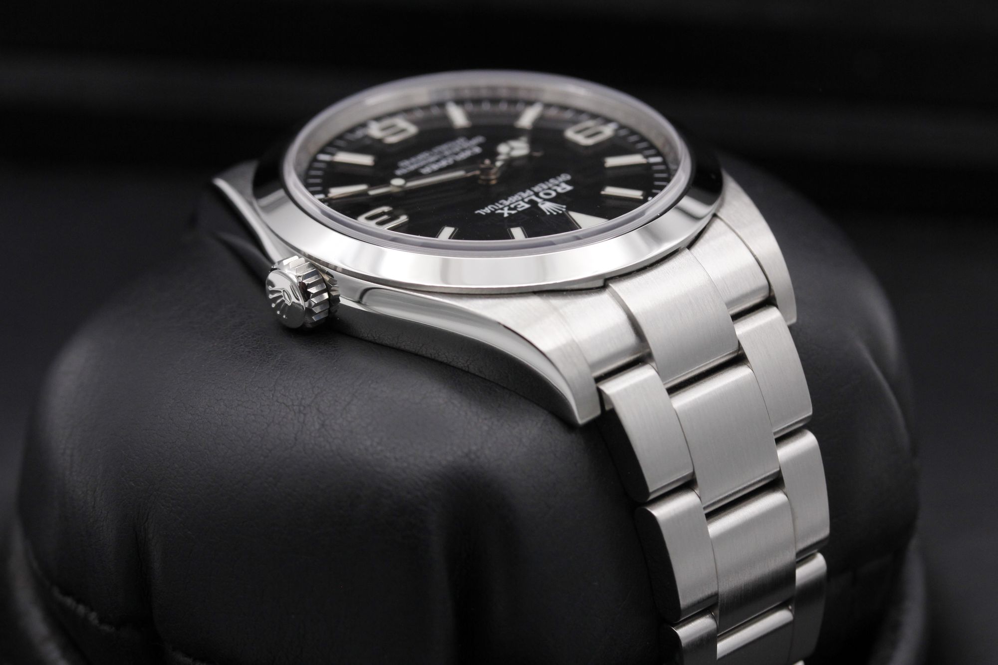 Rolex Explorer 214270 Thumbnail 4