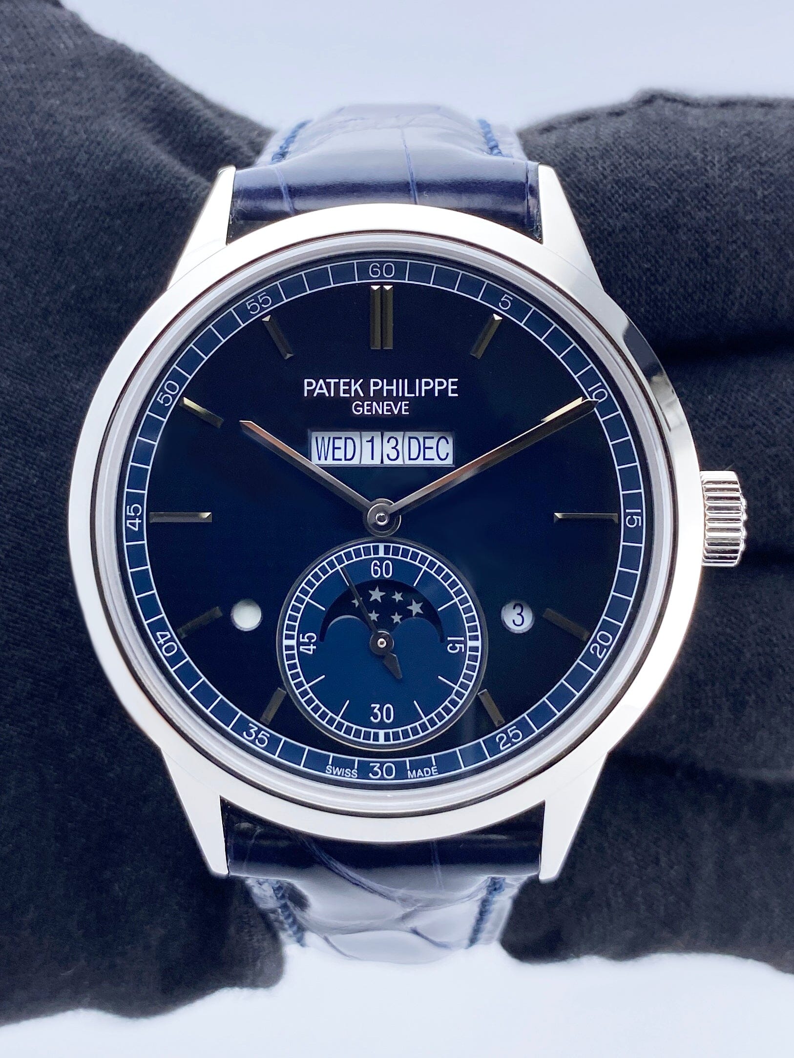 Patek Philippe Grand Complications 5236P-001 Thumbnail 2
