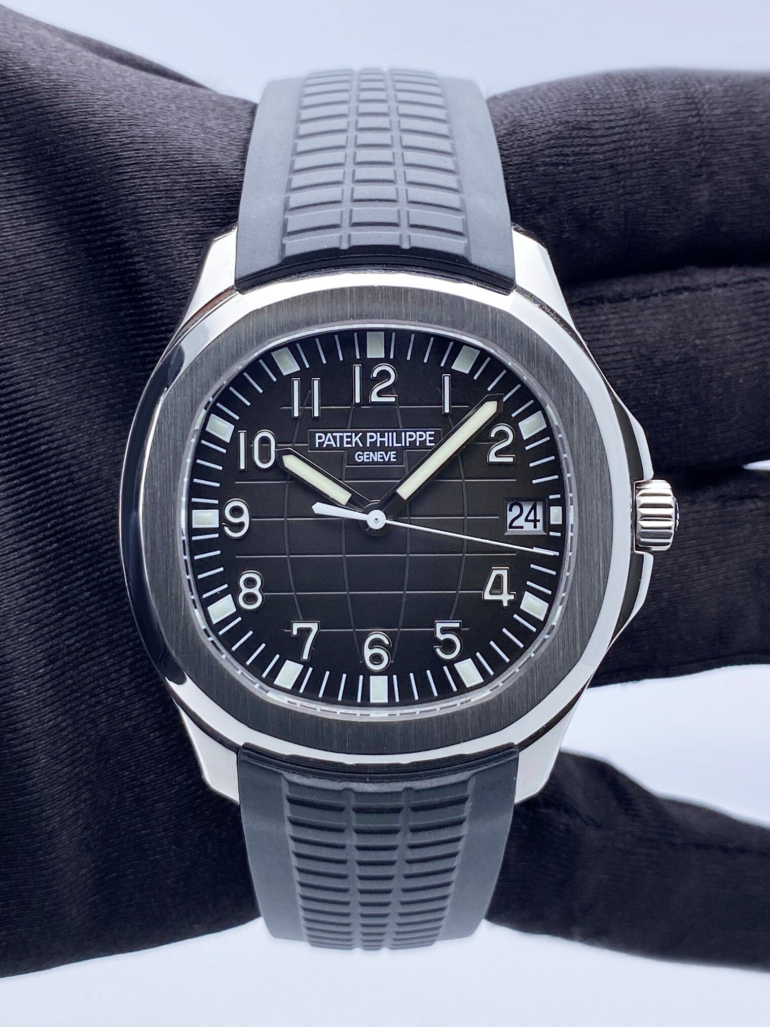 Patek Philippe Aquanaut 5167A-001 Thumbnail 2