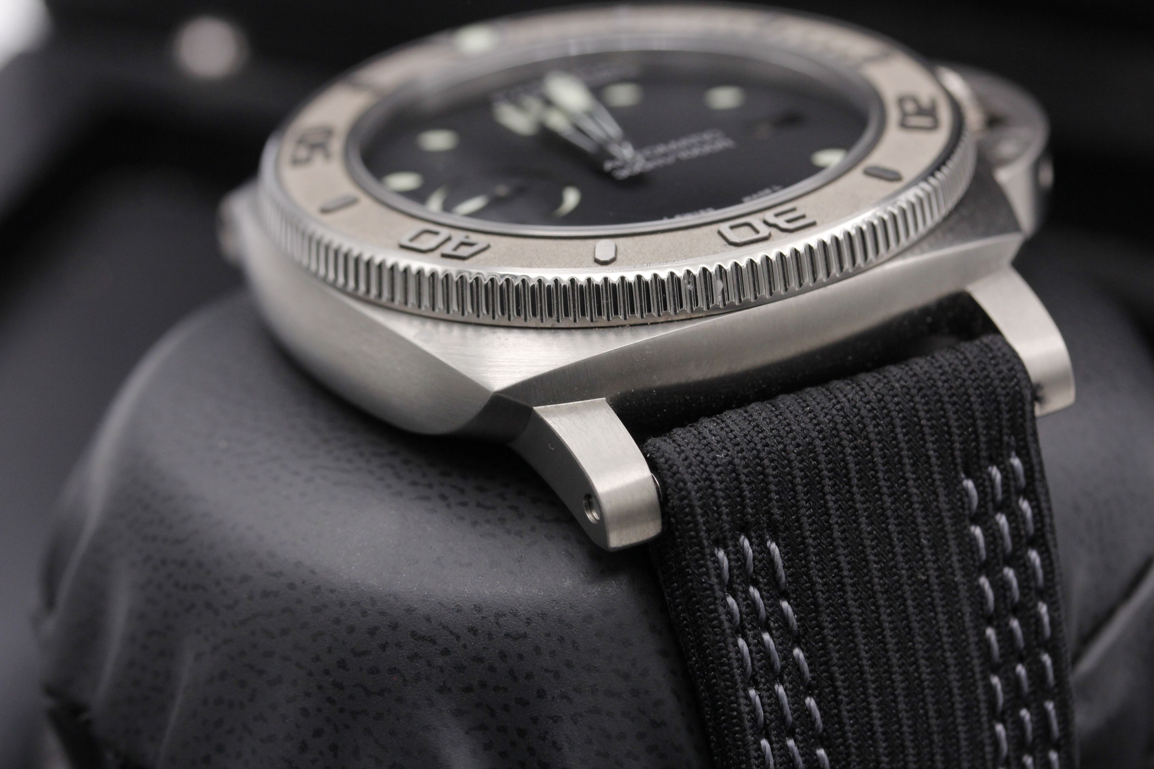Panerai Submersible PAM00984 Thumbnail 5
