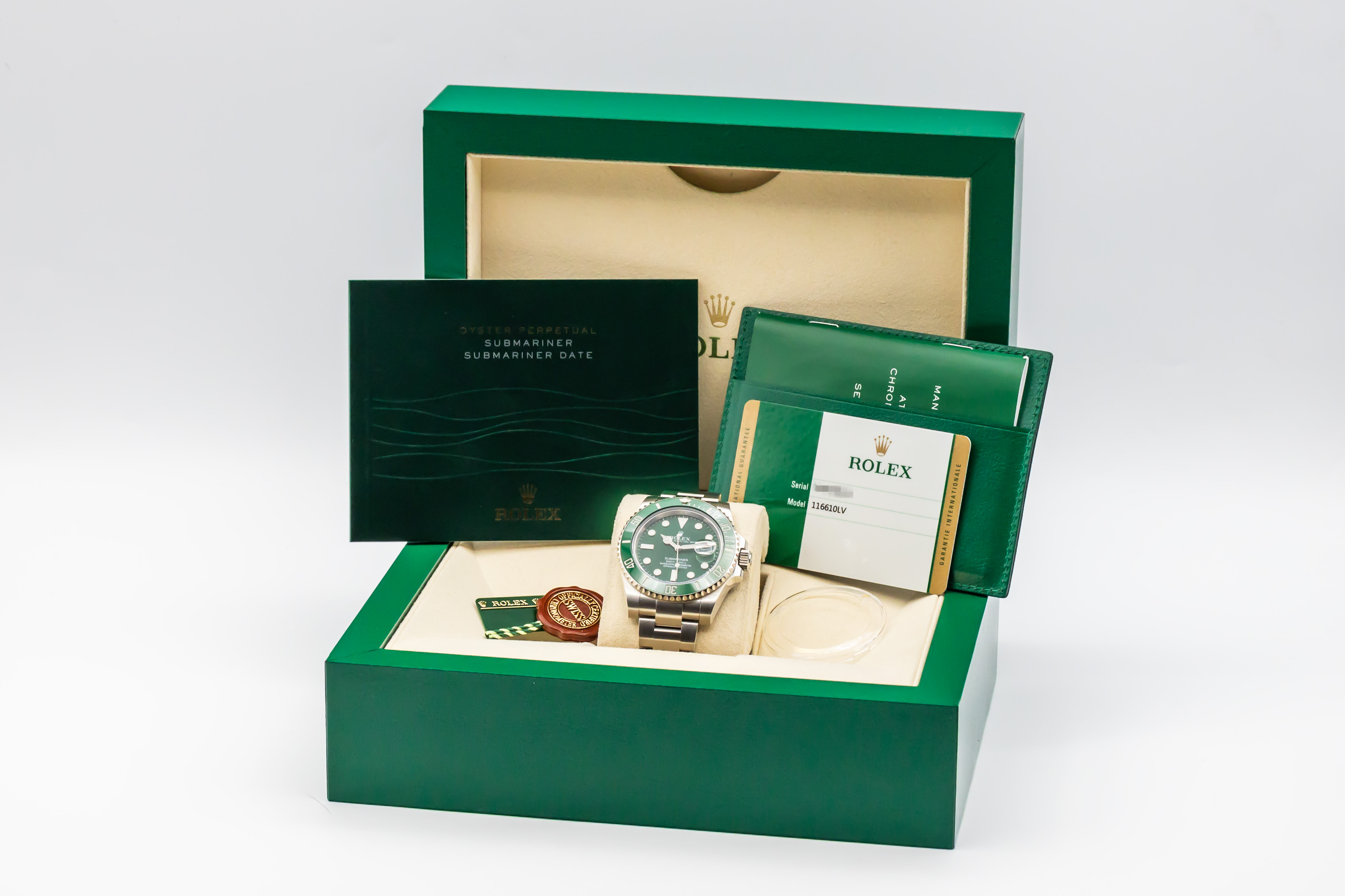 Rolex Submariner Hulk Thumbnail 7