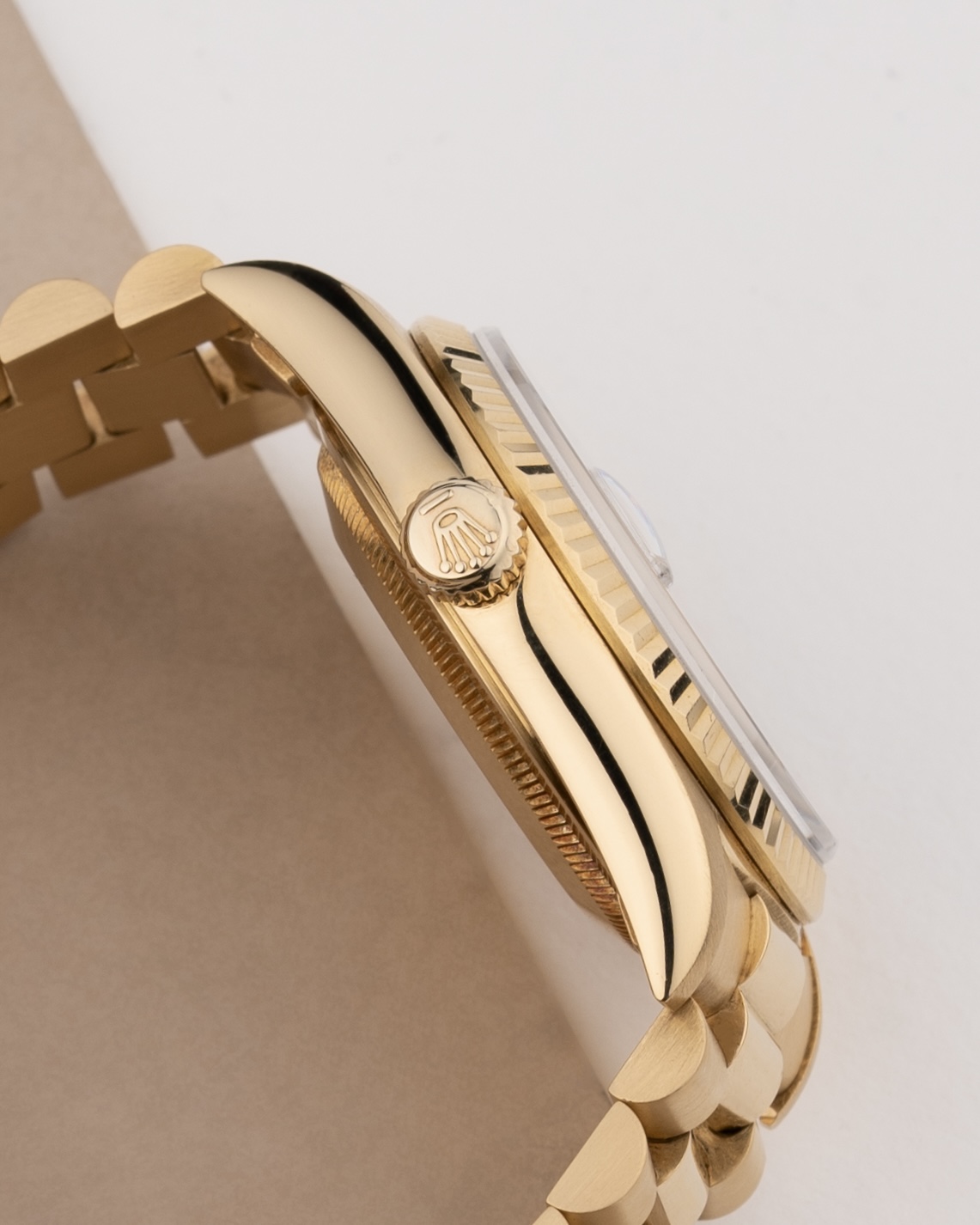 Rolex Day-Date 18238 Thumbnail 2