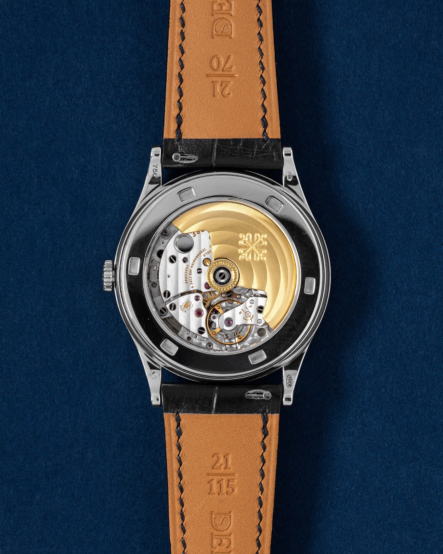 Patek Philippe Calatrava 5296G Thumbnail 2