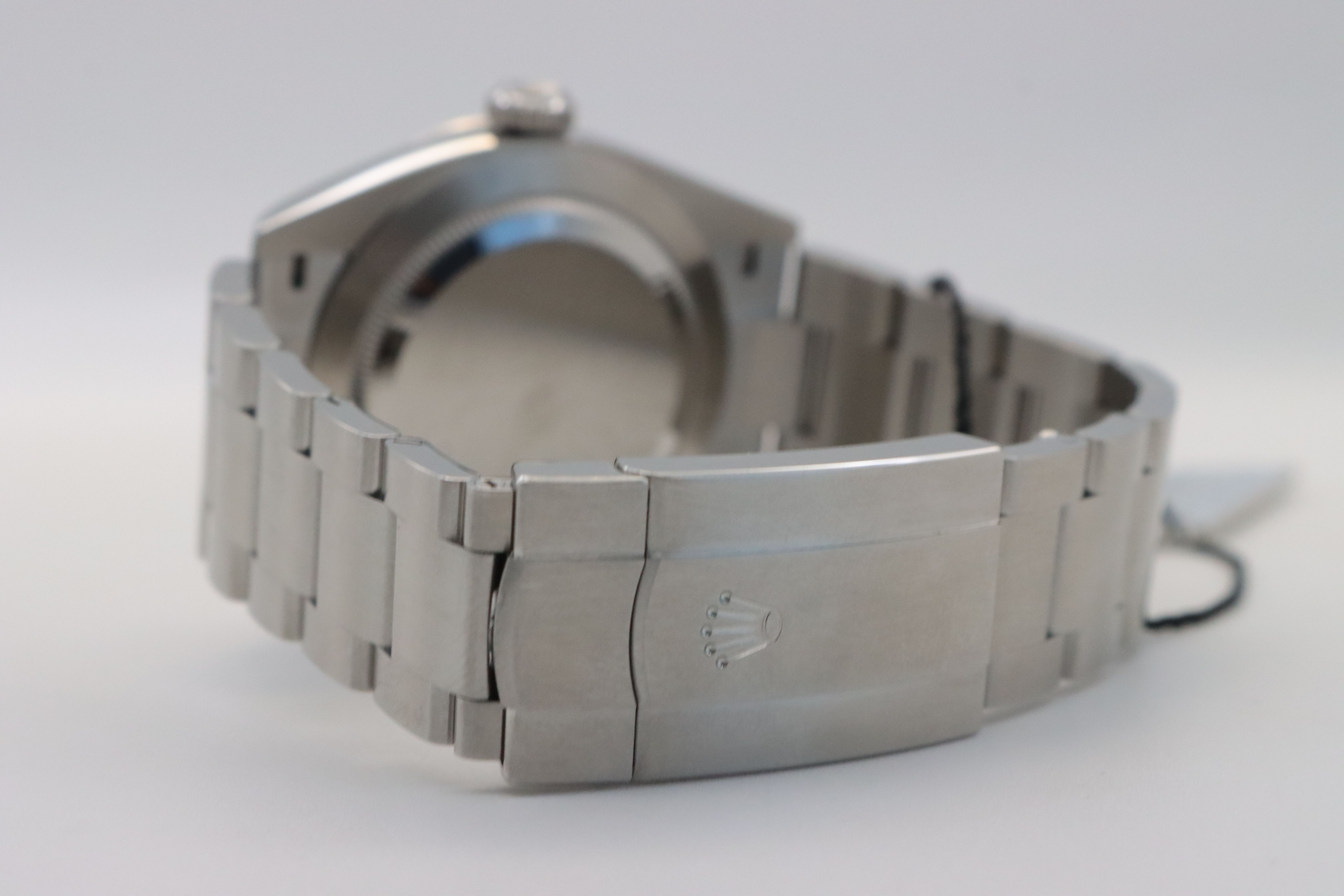 Rolex Oyster Perpetual 41 134300 Thumbnail 3