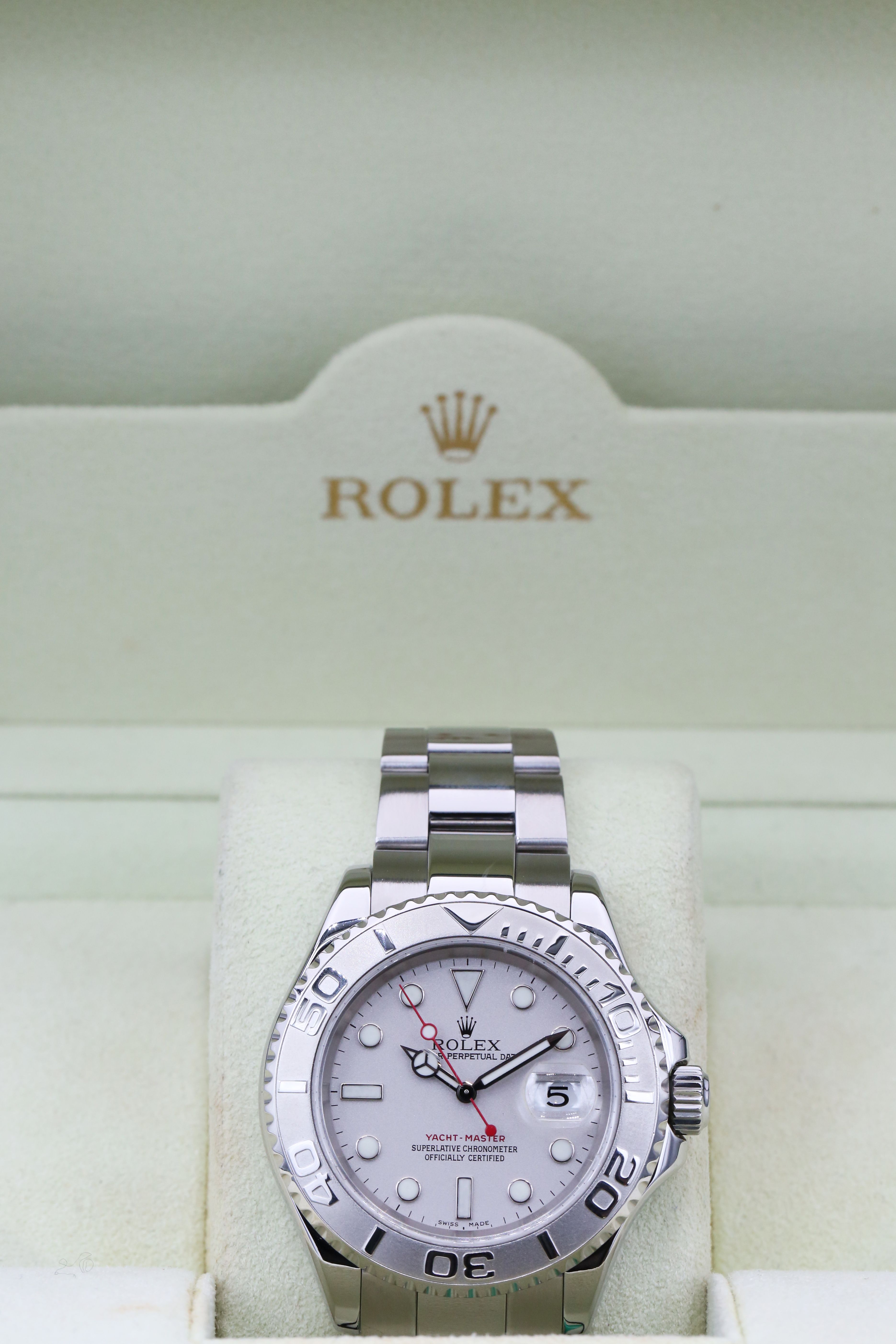 Rolex Yacht-Master 16622 Thumbnail 4