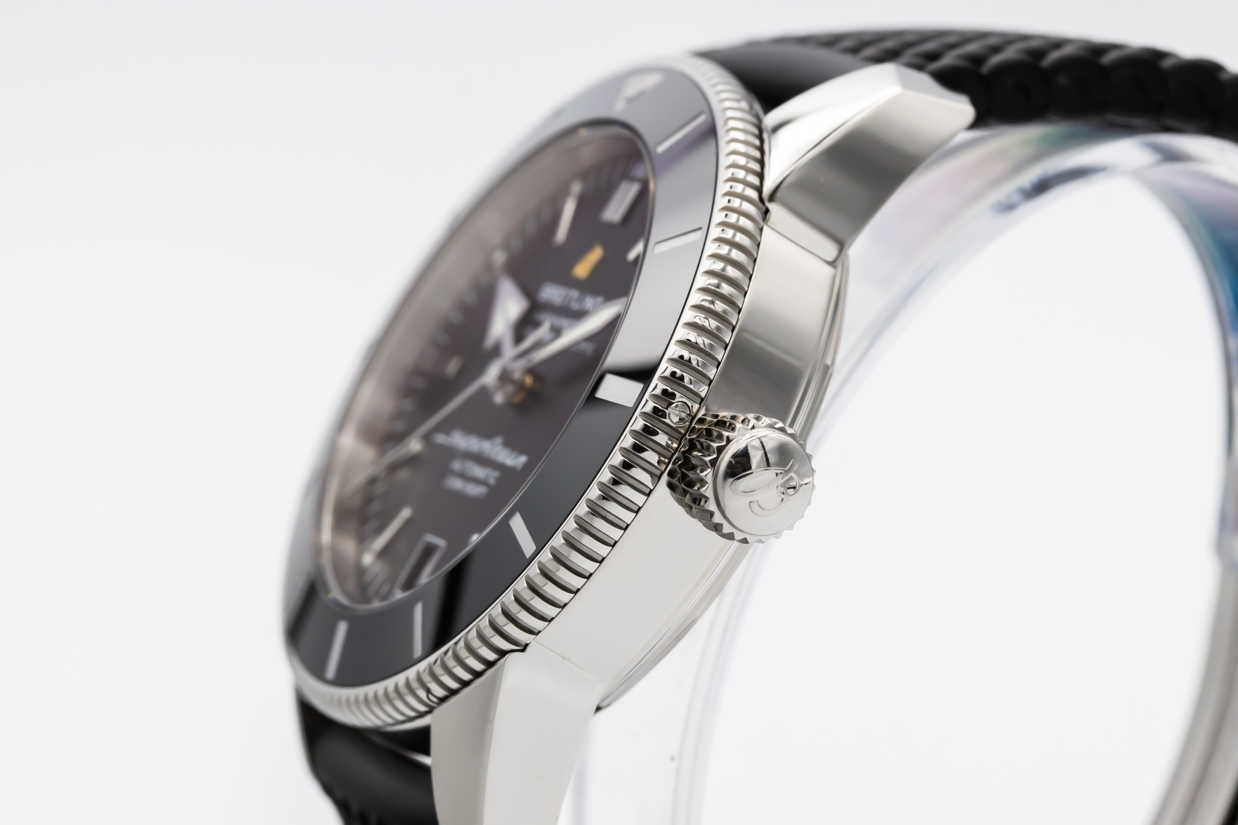 Breitling SuperOcean Heritage B20 Automatic 42 AB2010 Thumbnail 2