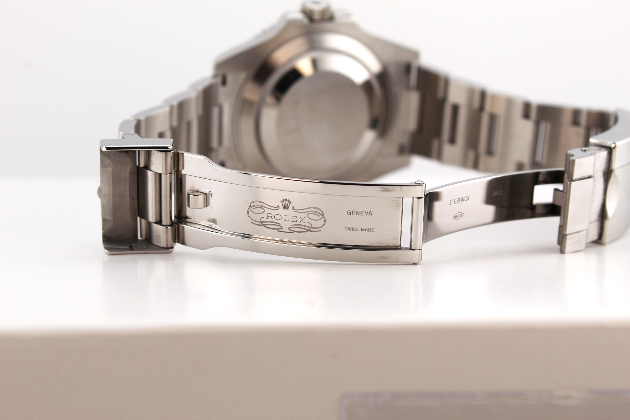 Rolex Submariner 124060 Thumbnail 6