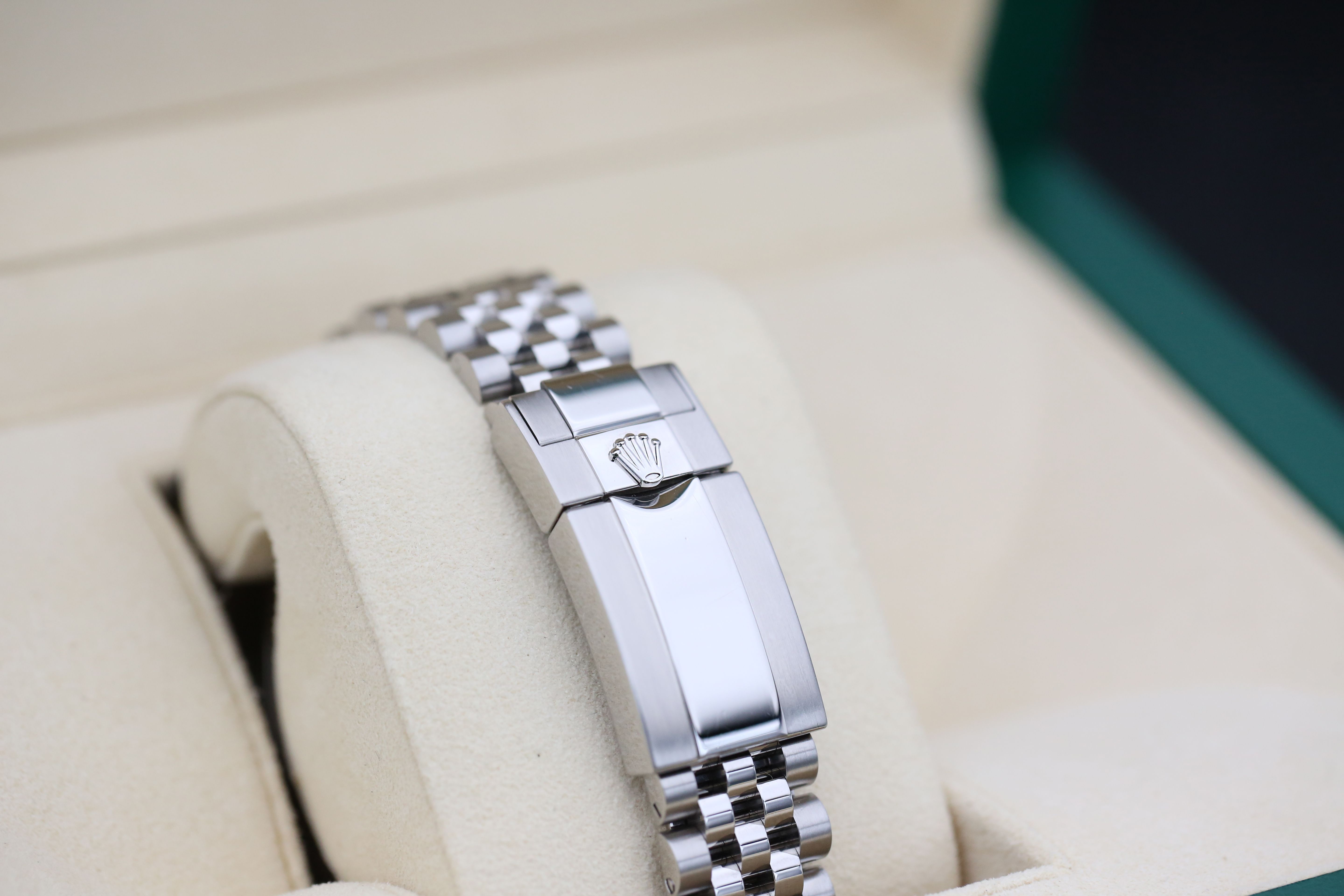 Rolex GMT Master II 126710 BLRO Thumbnail 3