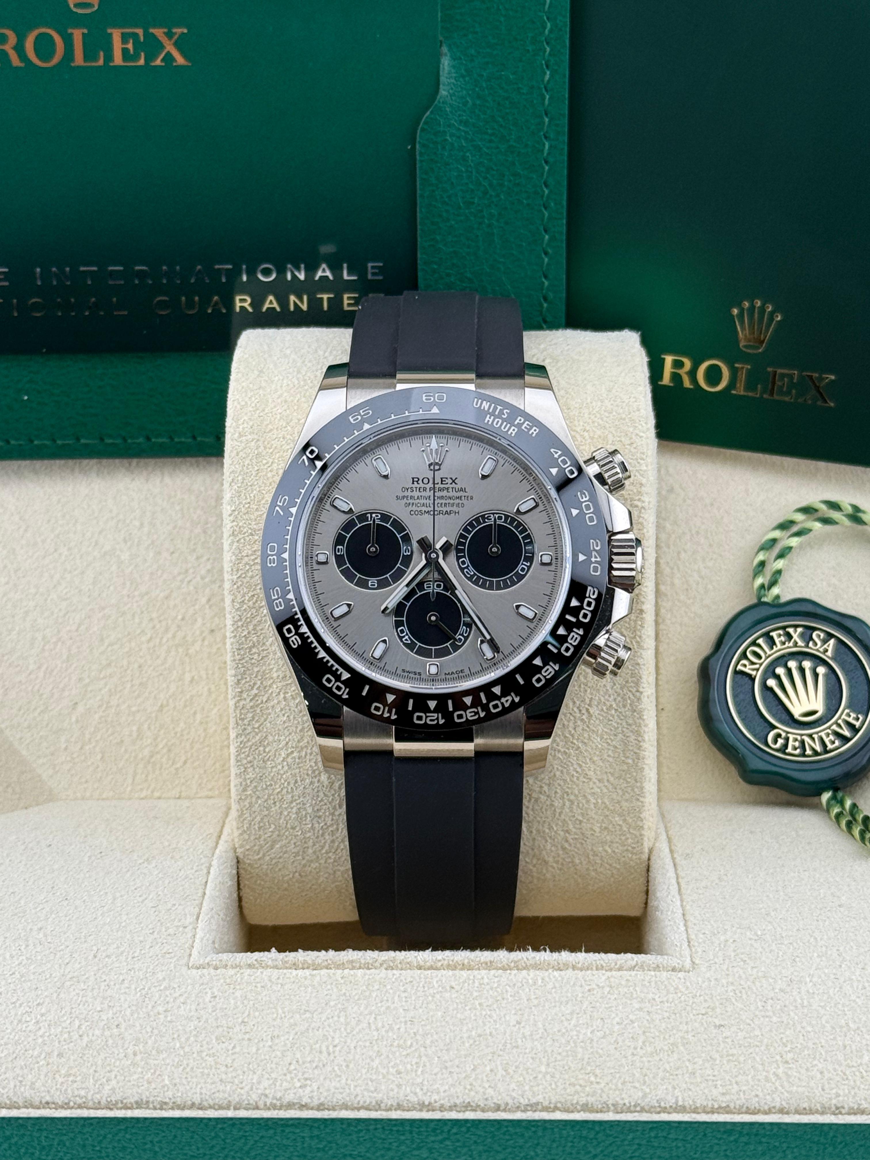 Rolex Daytona 116519 LN Thumbnail 2