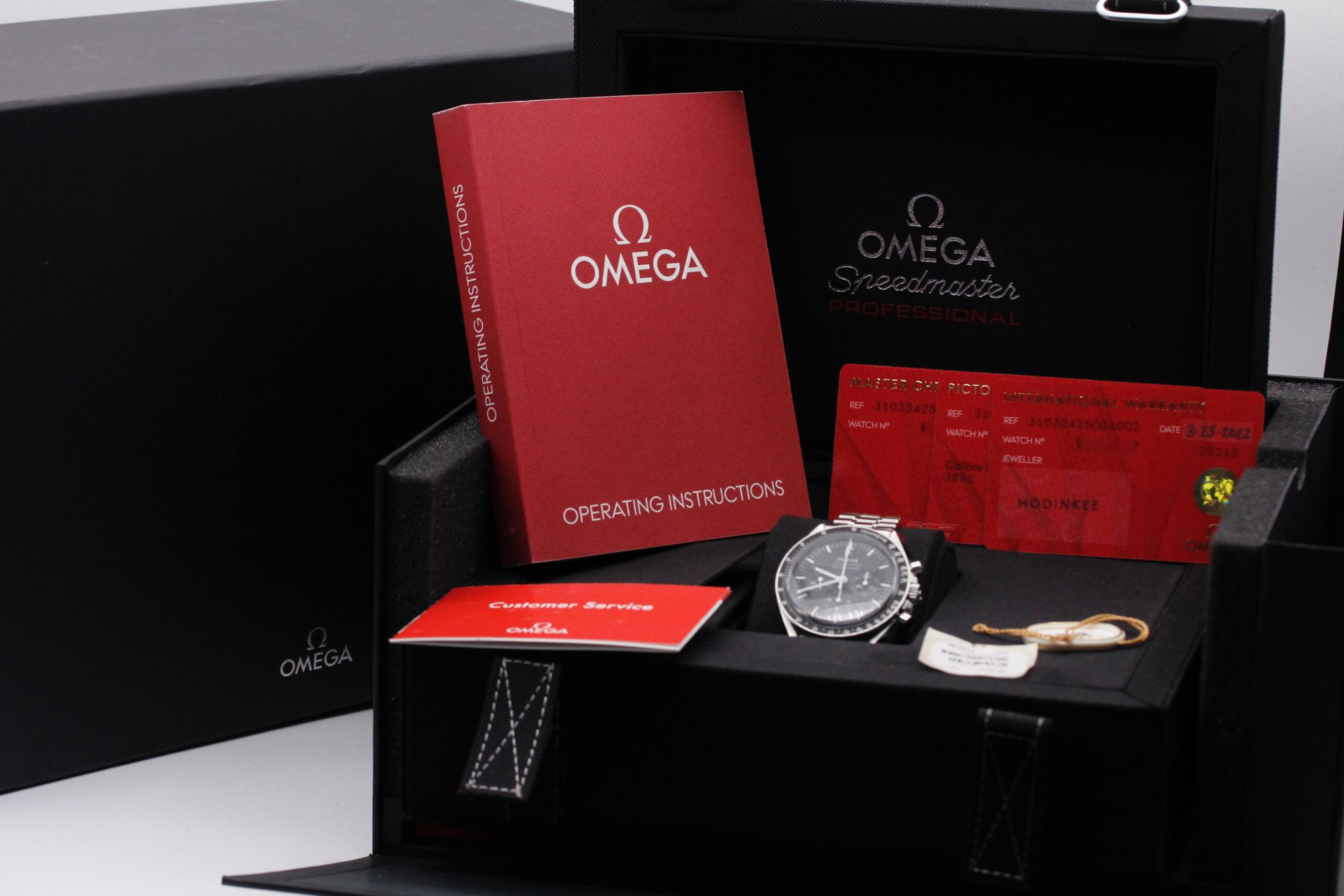 Omega Speedmaster Moonwatch Professional 310.30.42.50.01.002 Thumbnail 5