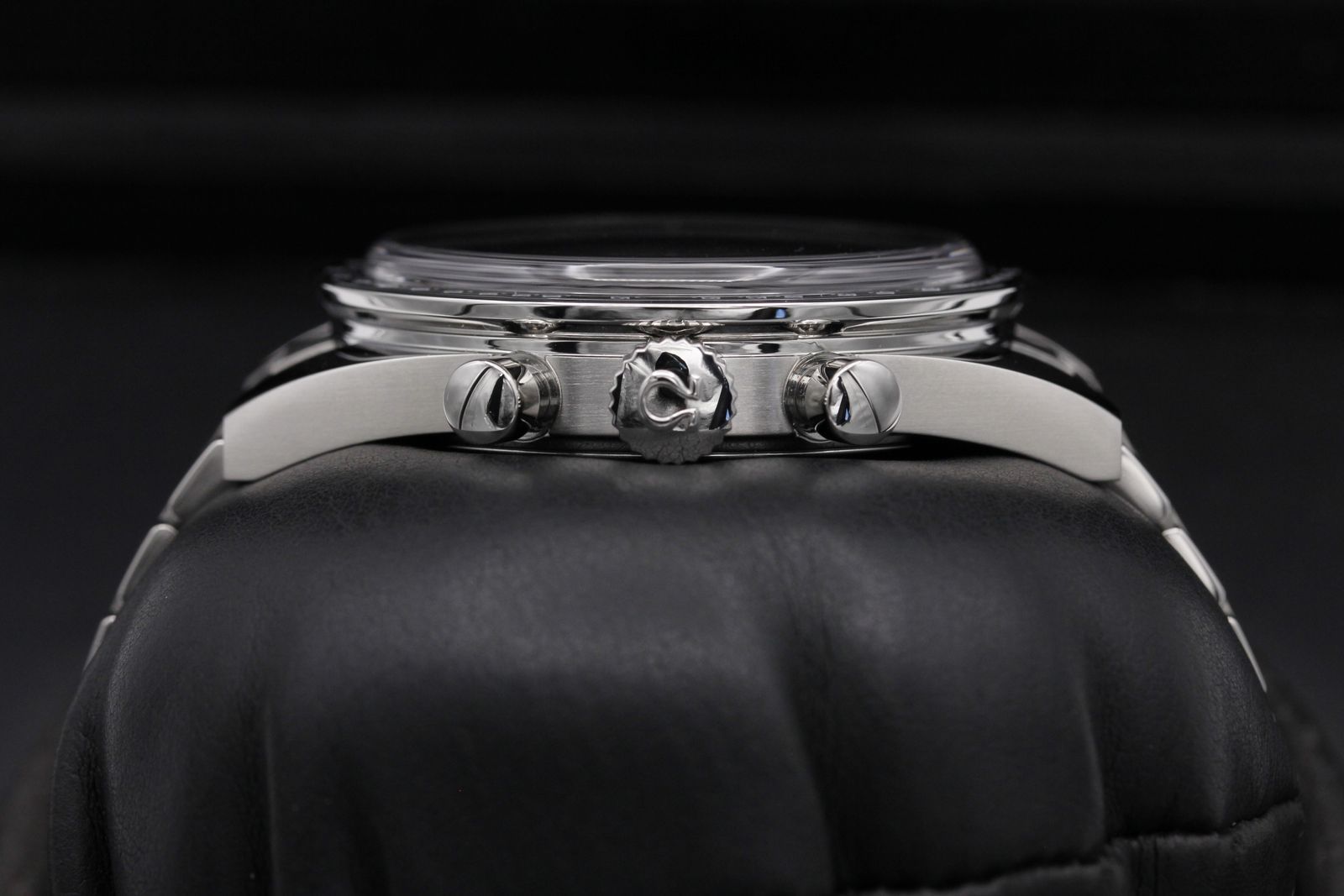 Omega Speedmaster Calibre 321 311.30.40.30.01.001 Thumbnail 3