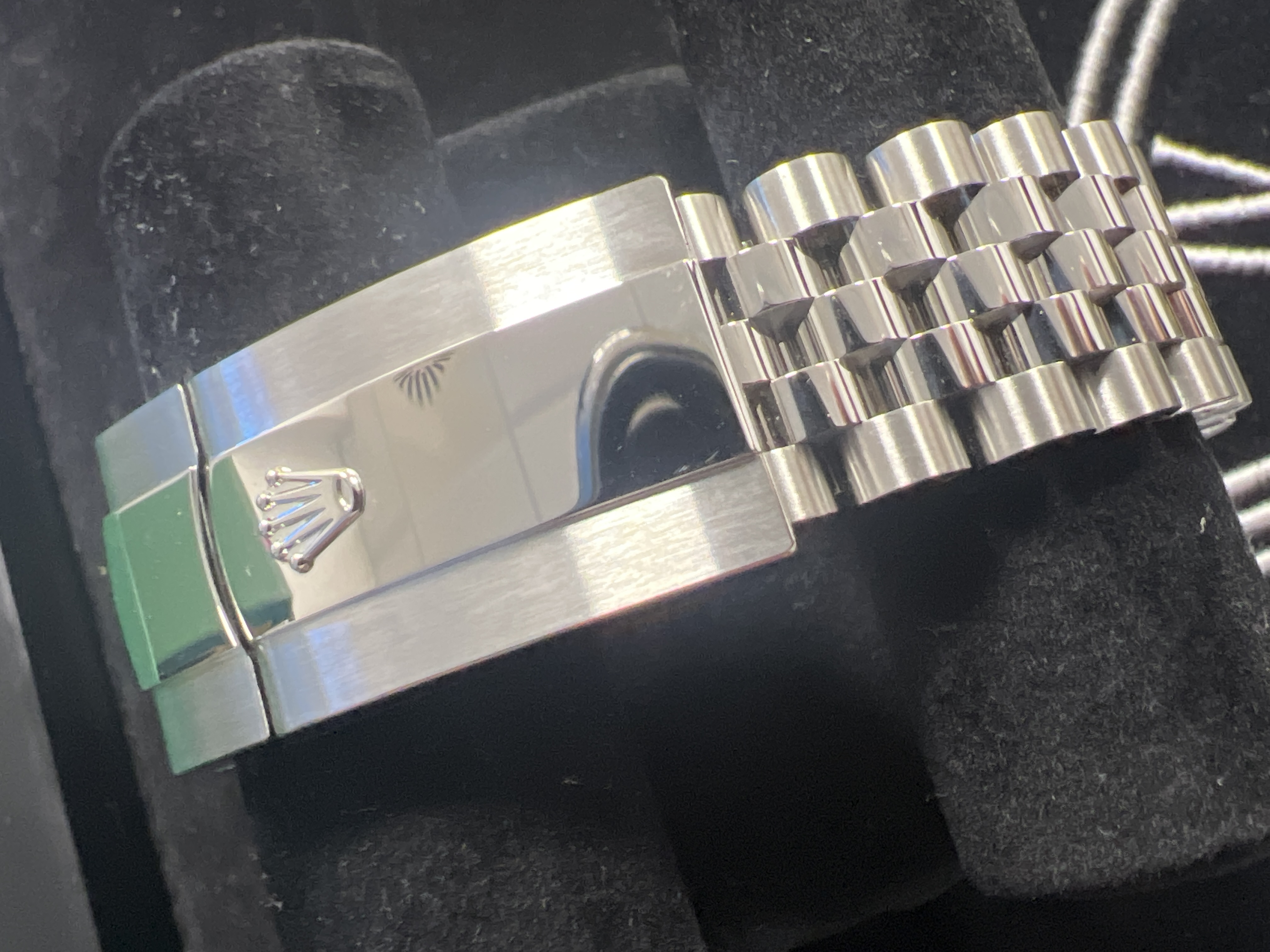 Rolex Datejust 41 126334 Thumbnail 3