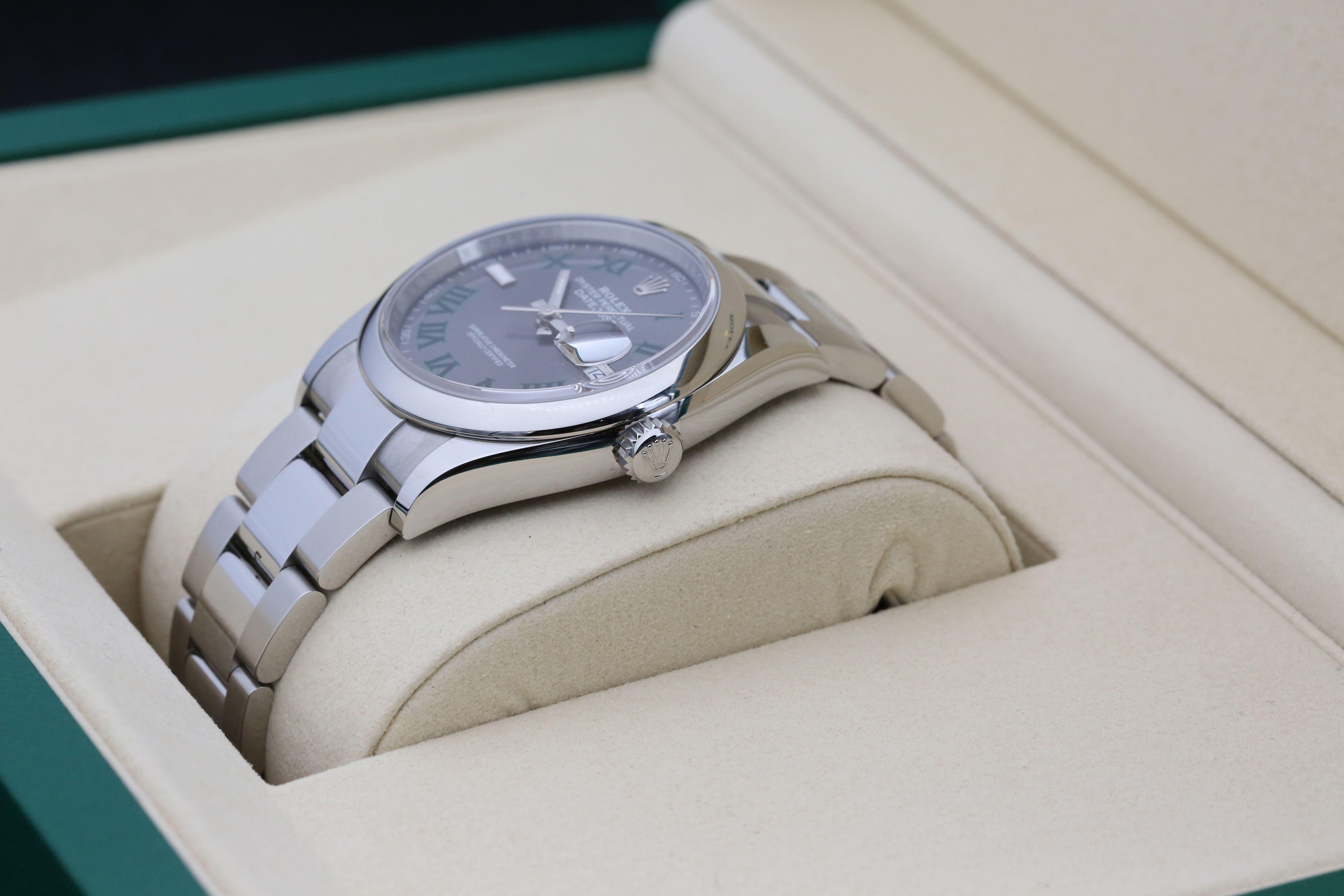 Rolex Datejust 126200 Thumbnail 6