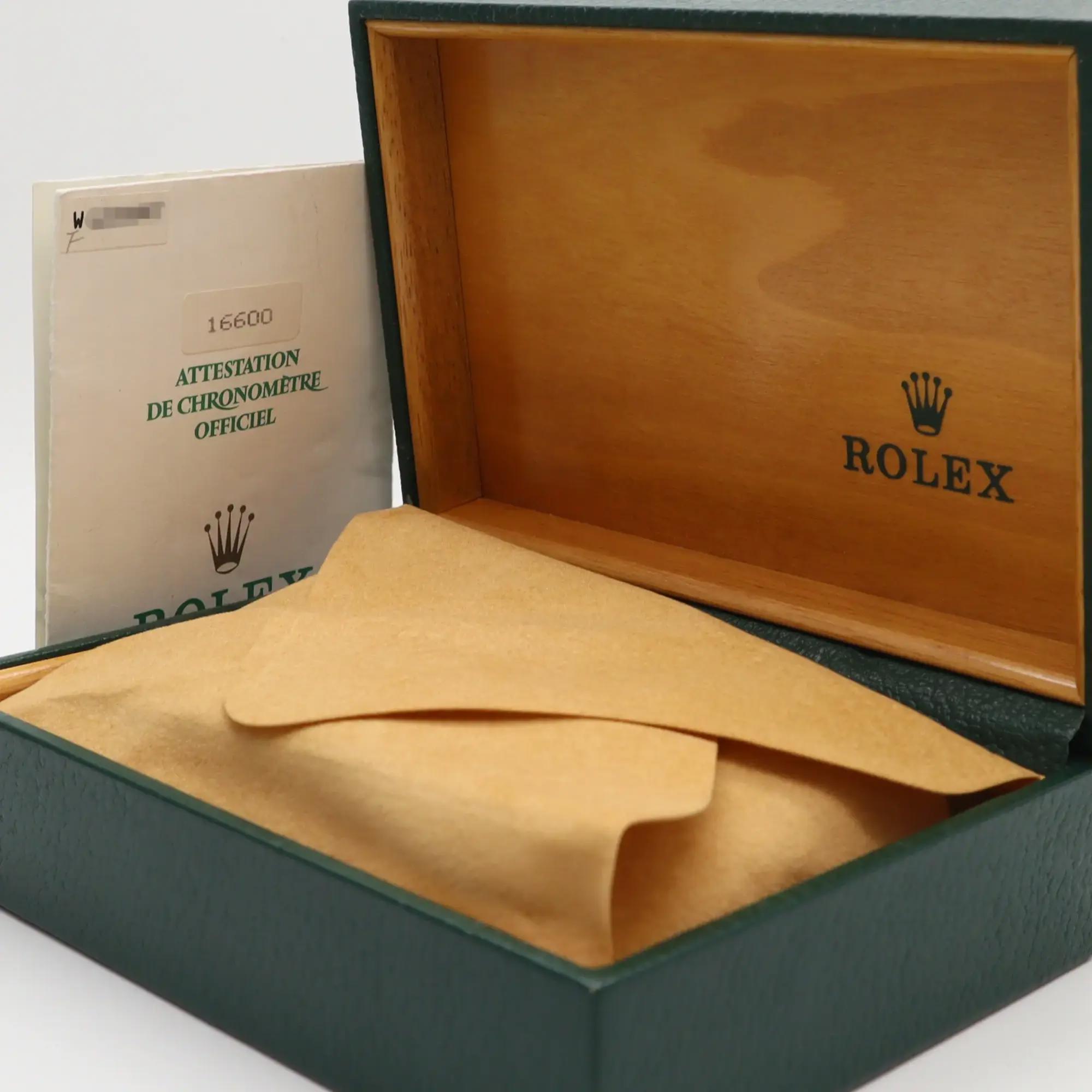 Rolex Sea-Dweller 16600 Thumbnail 5