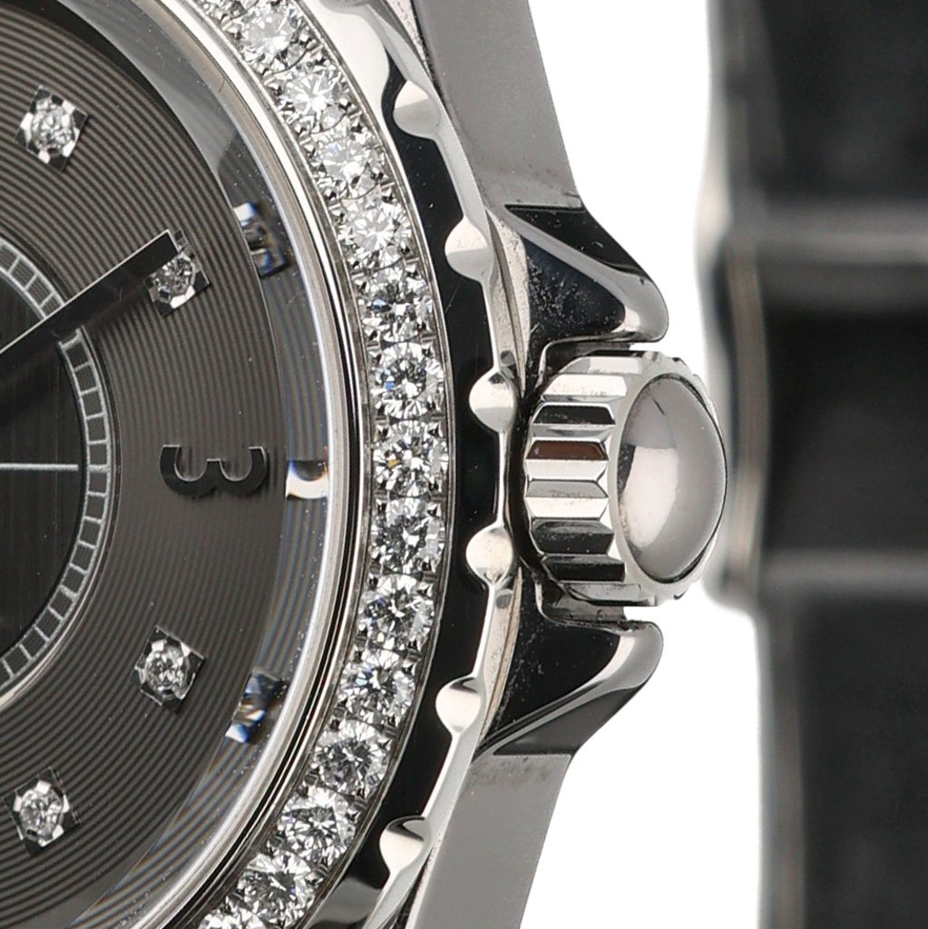 Chanel J12 H4188 Thumbnail 5