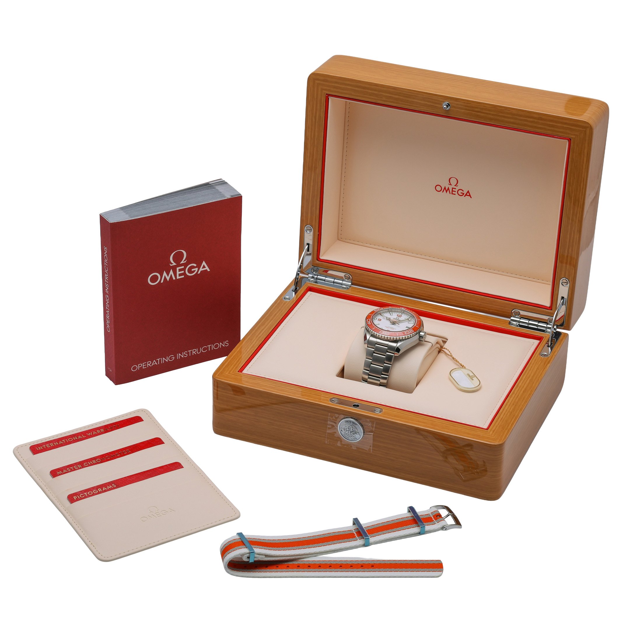 Omega Planet Ocean 215.30.44.21.04.001 Thumbnail 7