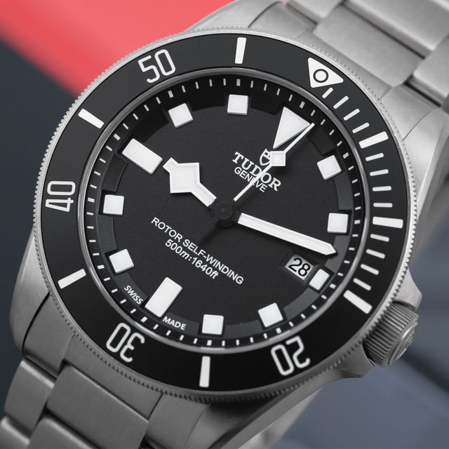Tudor Pelagos 25500TN Black Baton Dial Bracelet Strap