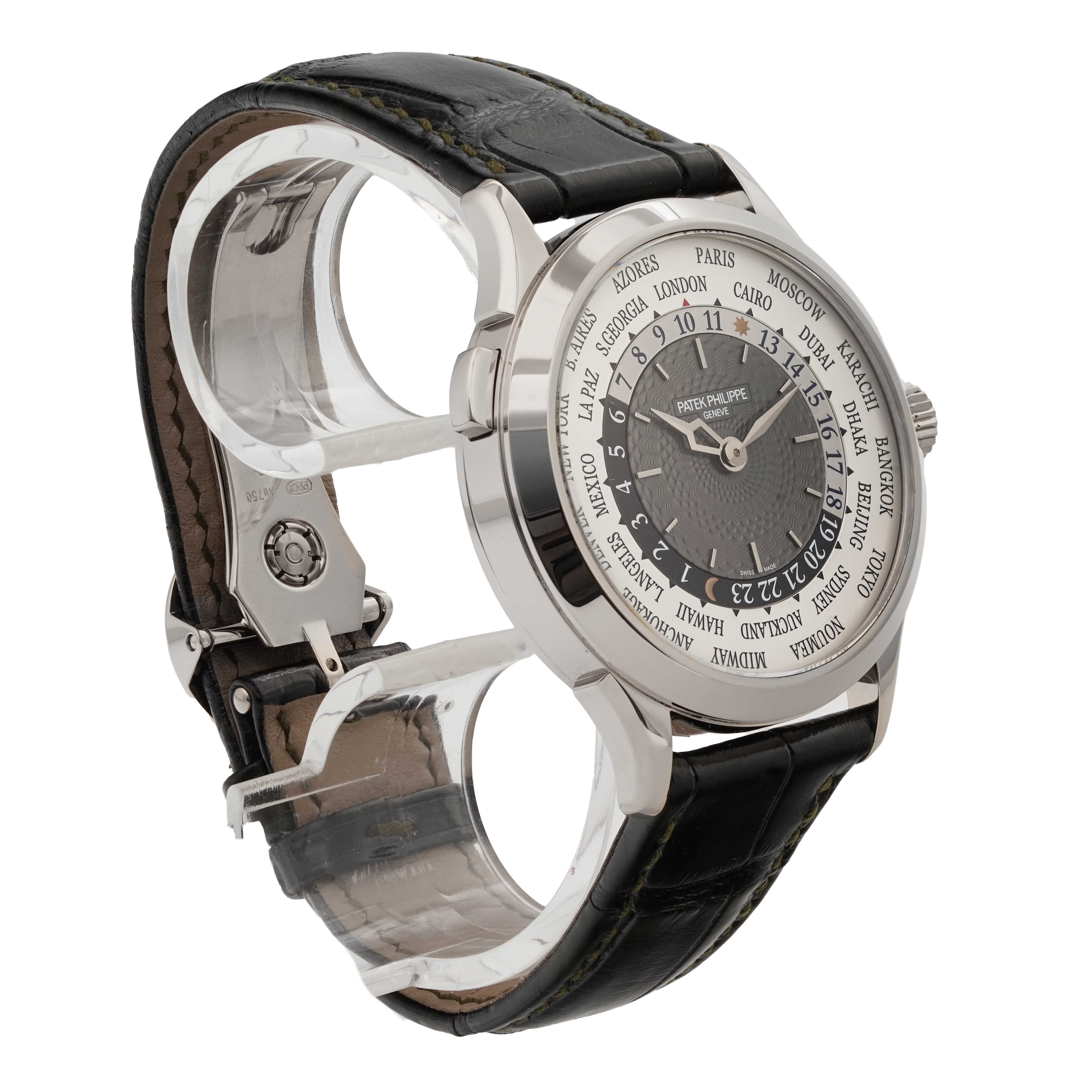 Patek Philippe World Time 5230G-014 Thumbnail 3