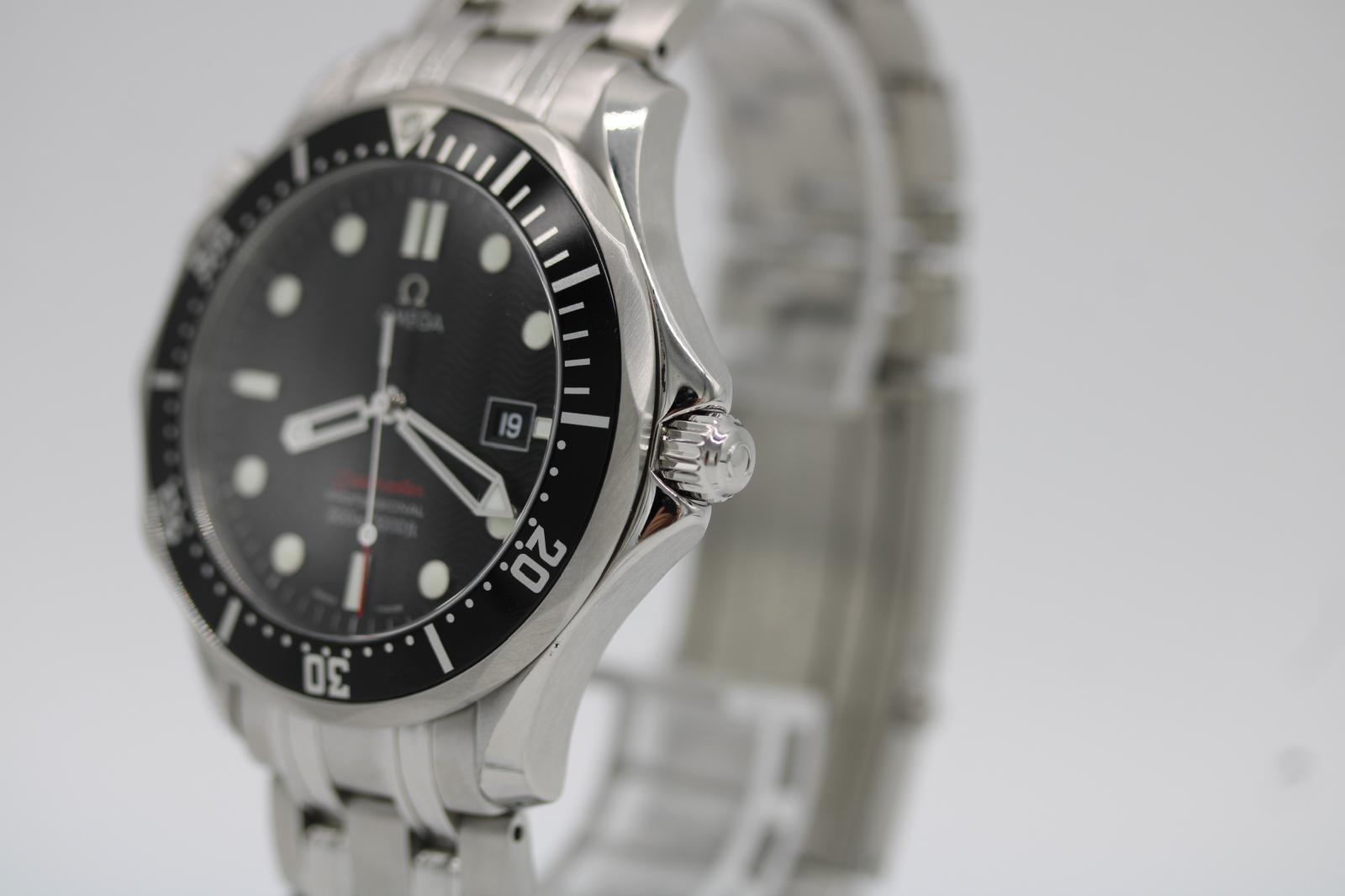 Omega Seamaster 300m 212.30.41.61.01.001 Thumbnail 2