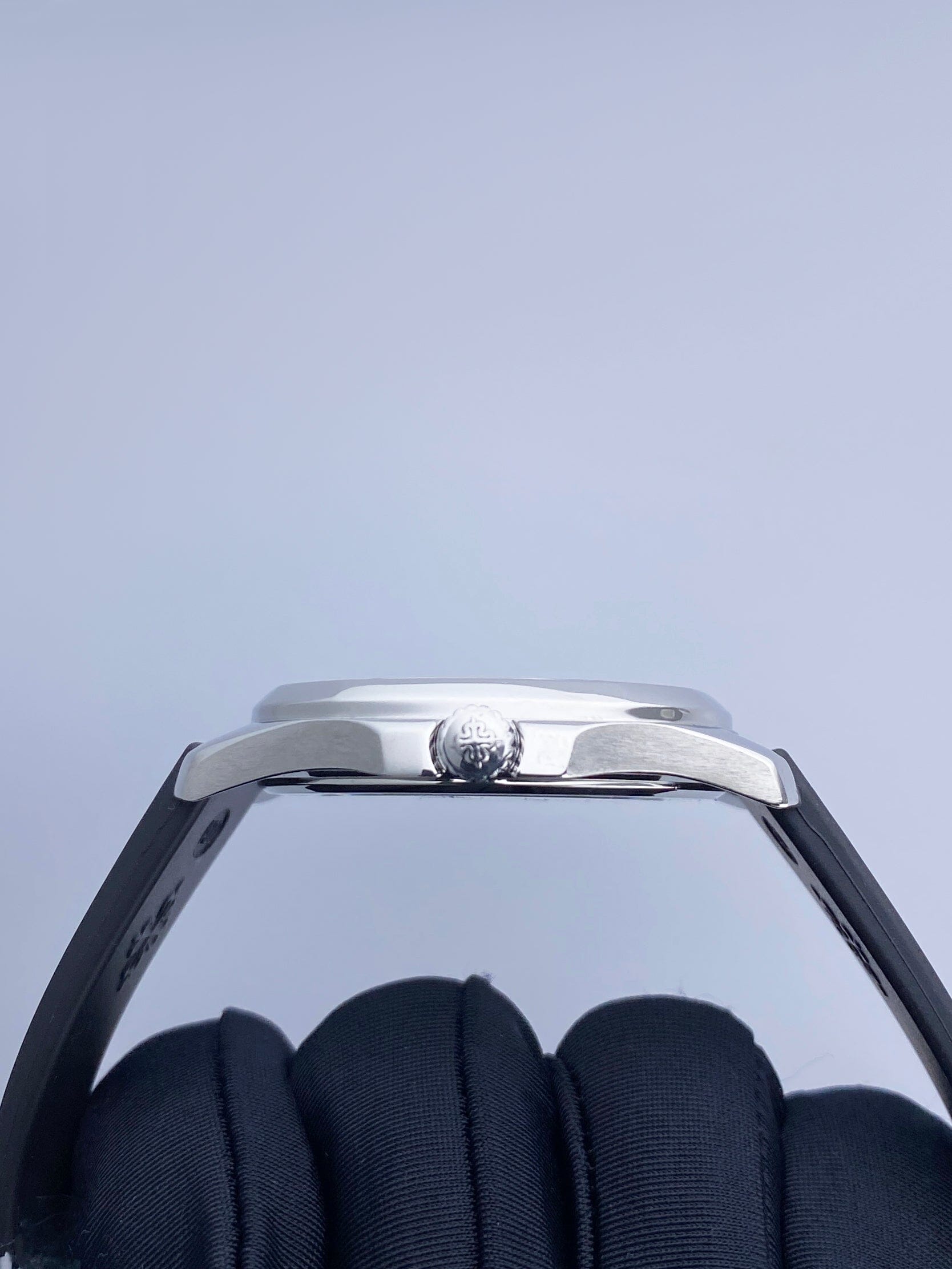 Patek Philippe Aquanaut 5065A-001 Thumbnail 4