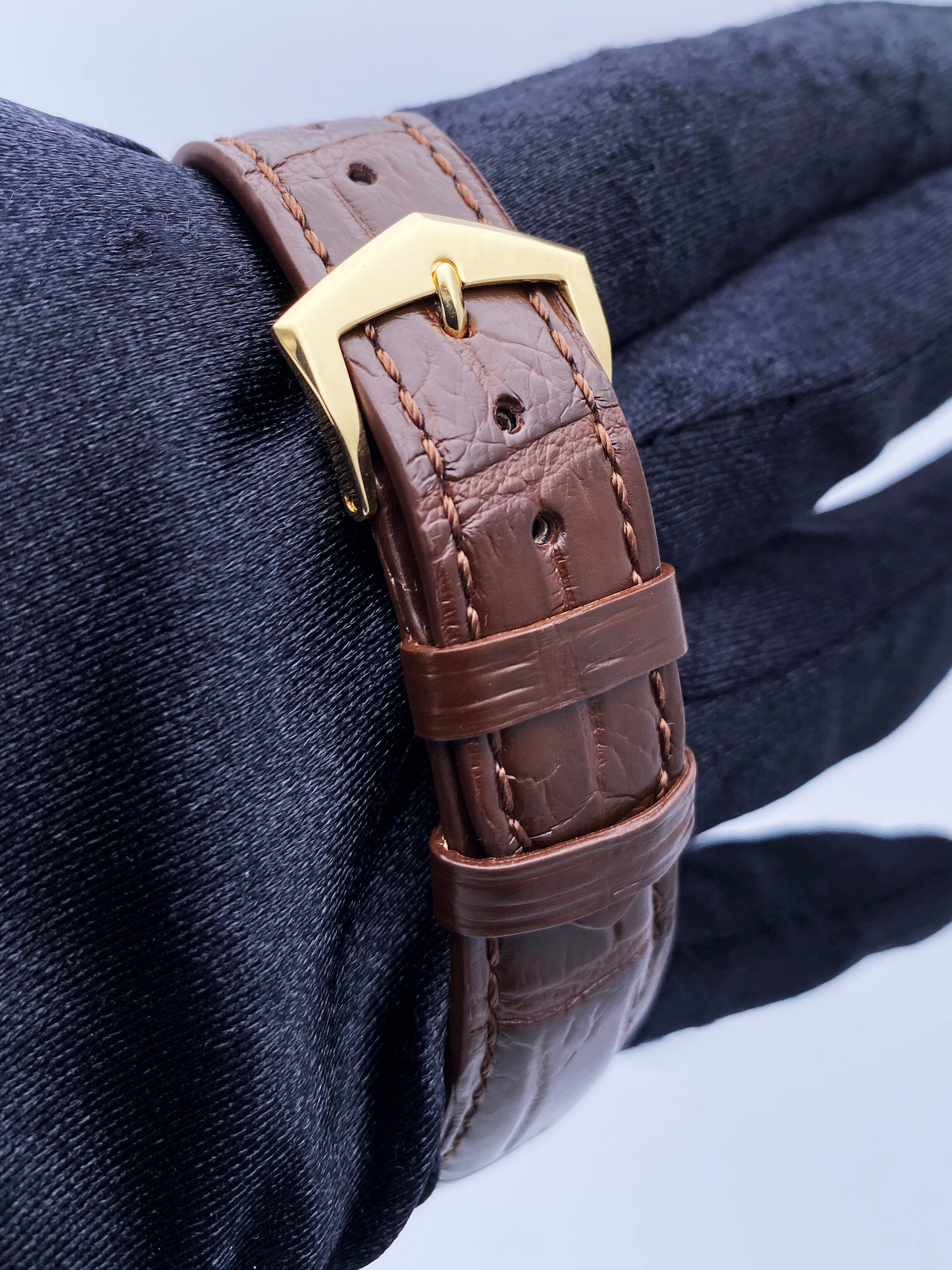 Patek Philippe Calatrava 5196J-001 Thumbnail 5