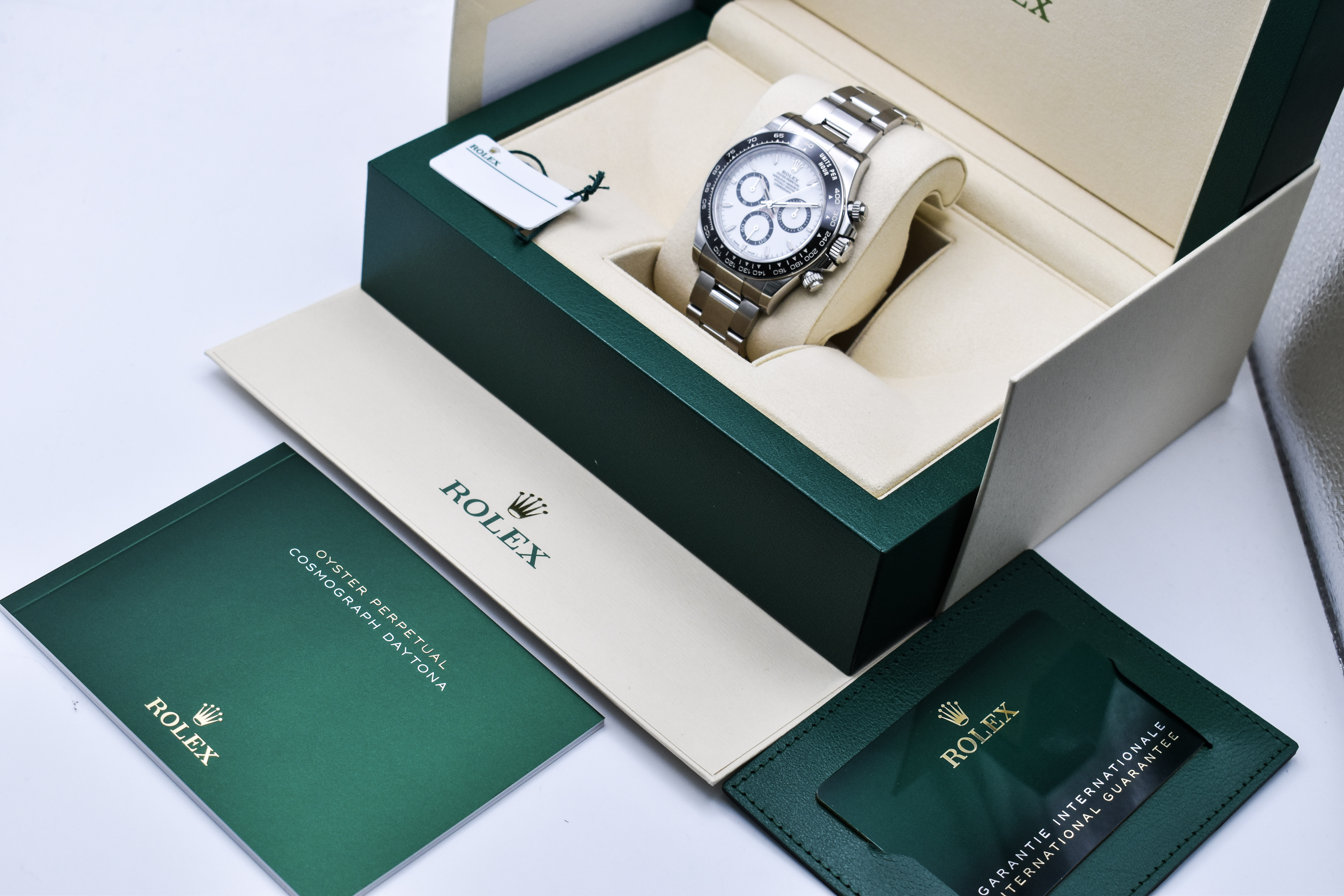 Rolex Daytona 126500 LN Thumbnail 6